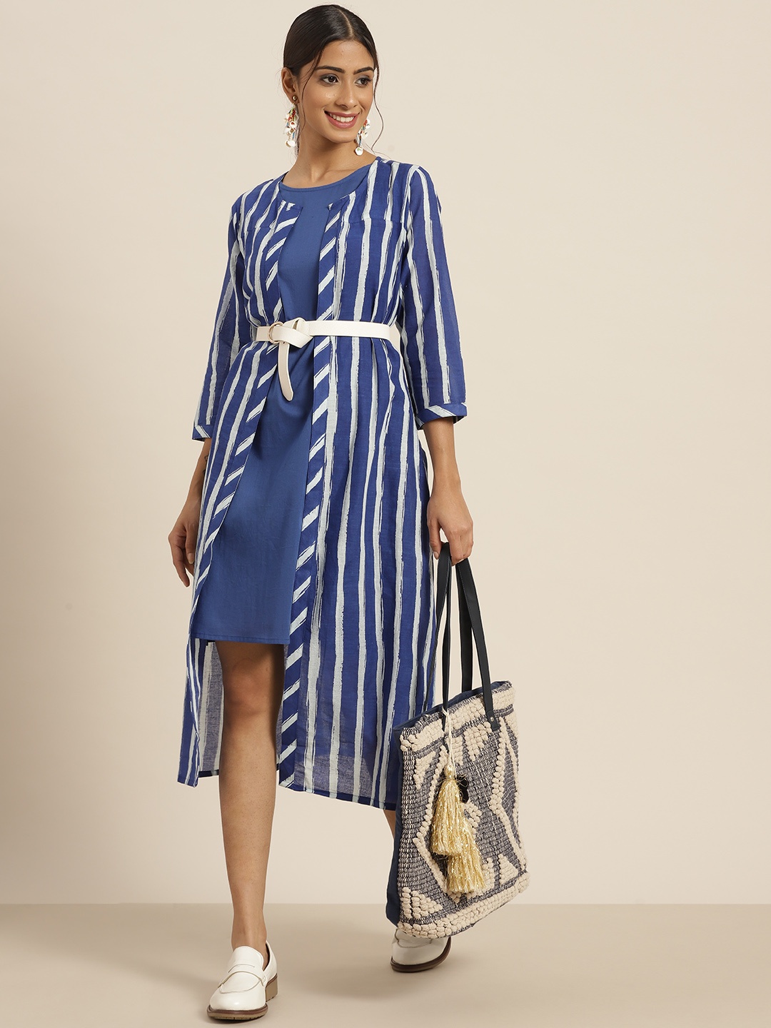 

Sangria Blue & Grey Sheath Dress With Jacket