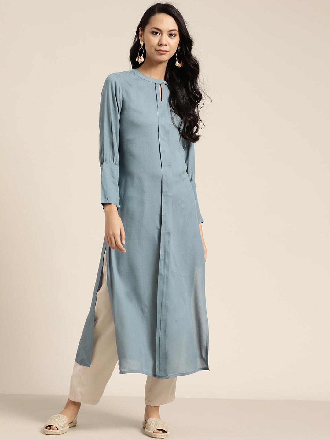 

Sangria Women Blue Keyhole Neck Kurta