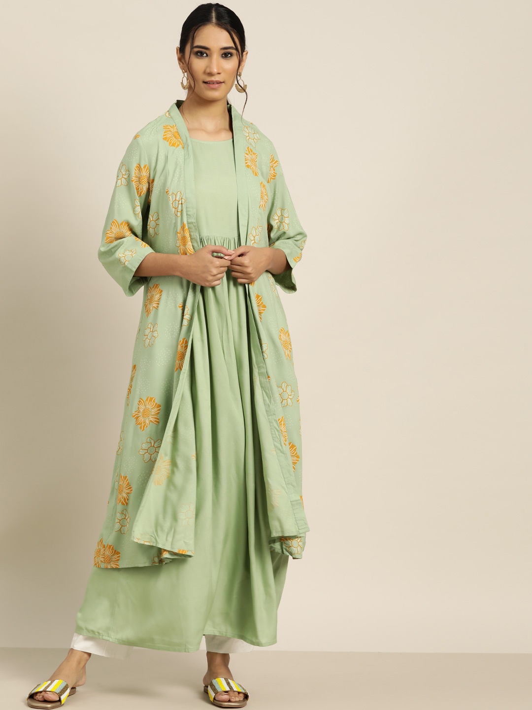 

Sangria Women Mint Green Solid Pleated Anarkali Kurta with Floral Ethnic jacket