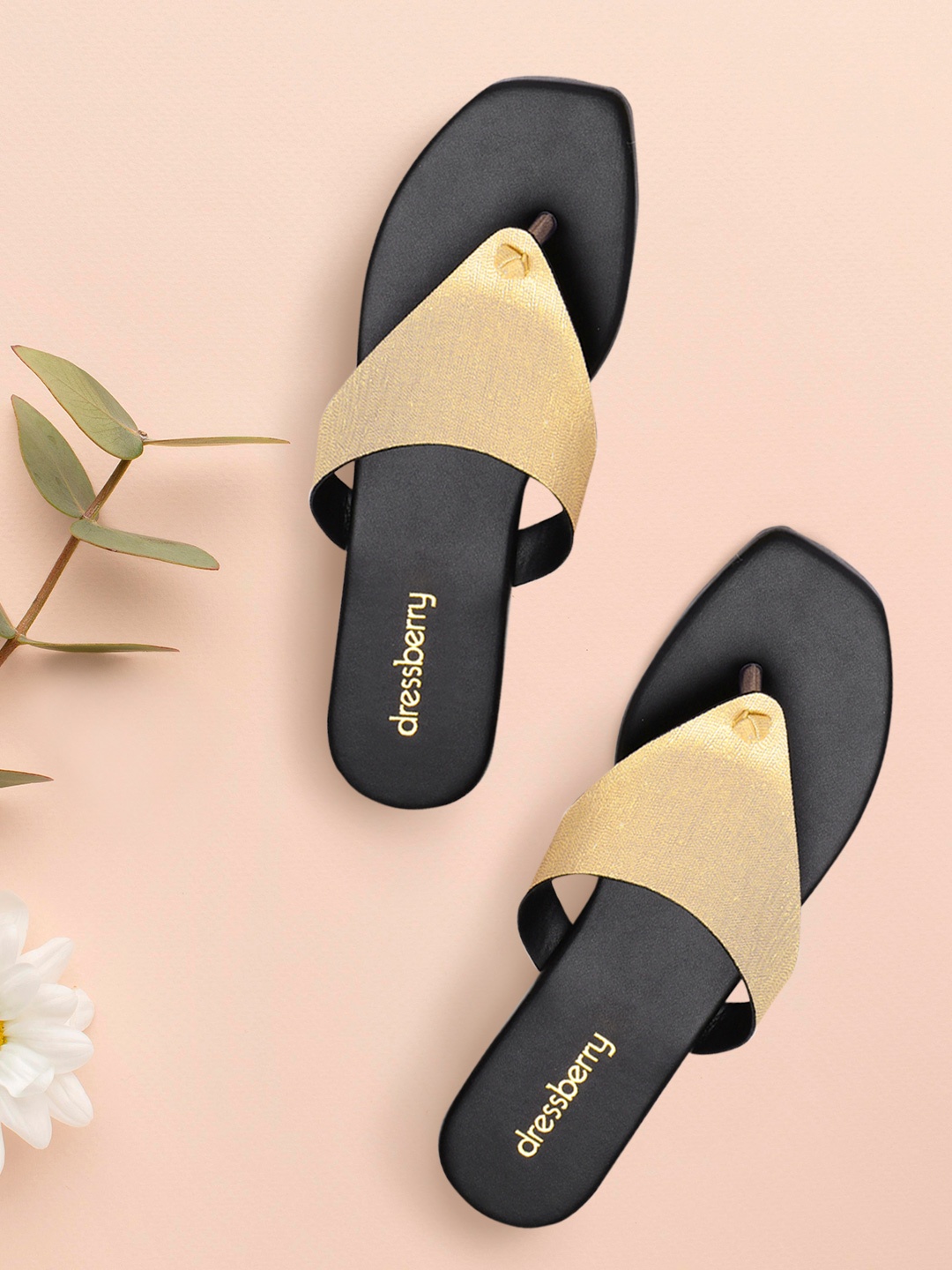 

DressBerry Women Gold-Toned Open Toe Flats