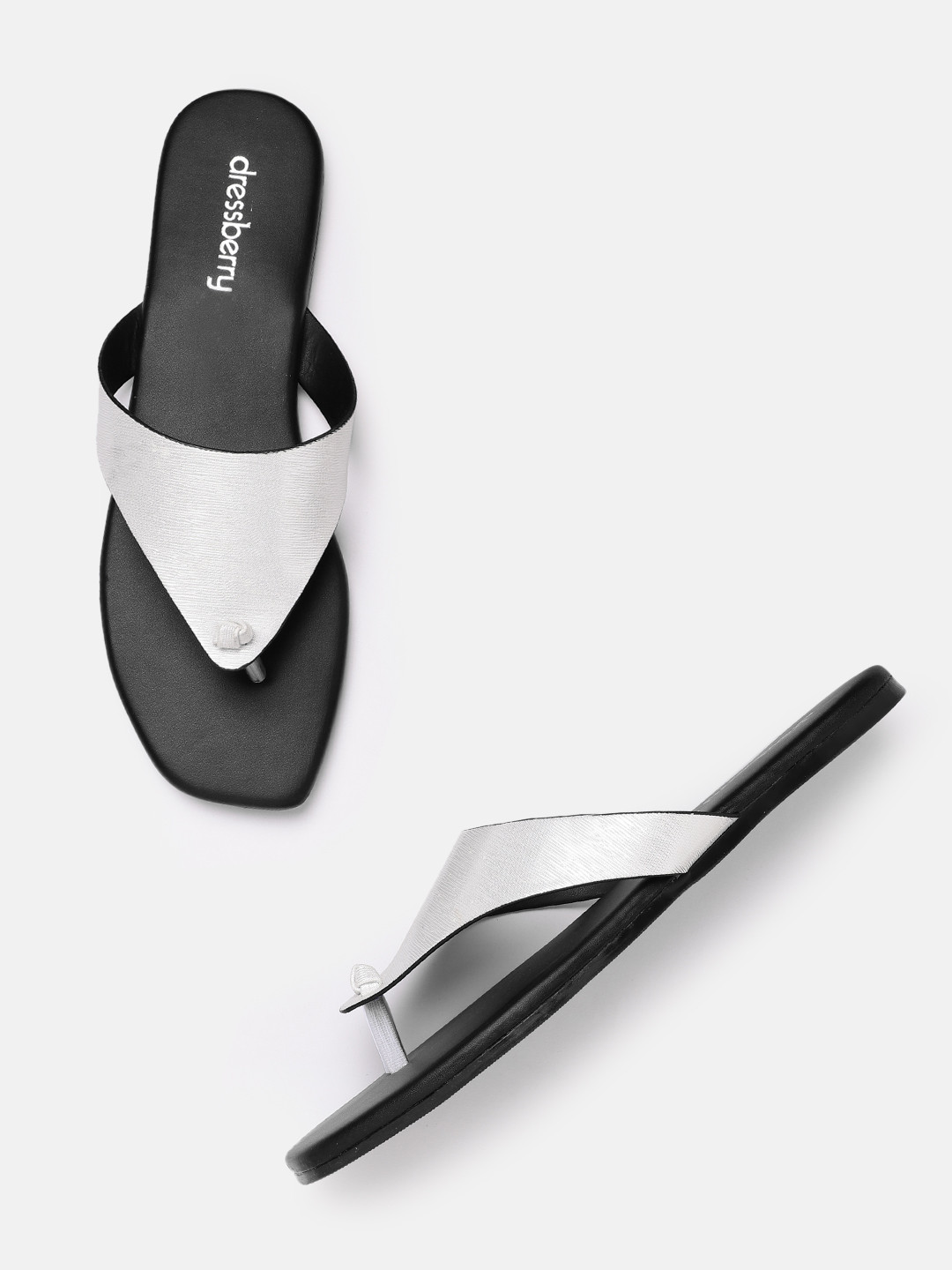 

DressBerry Women Silver-Toned Open Toe Flats