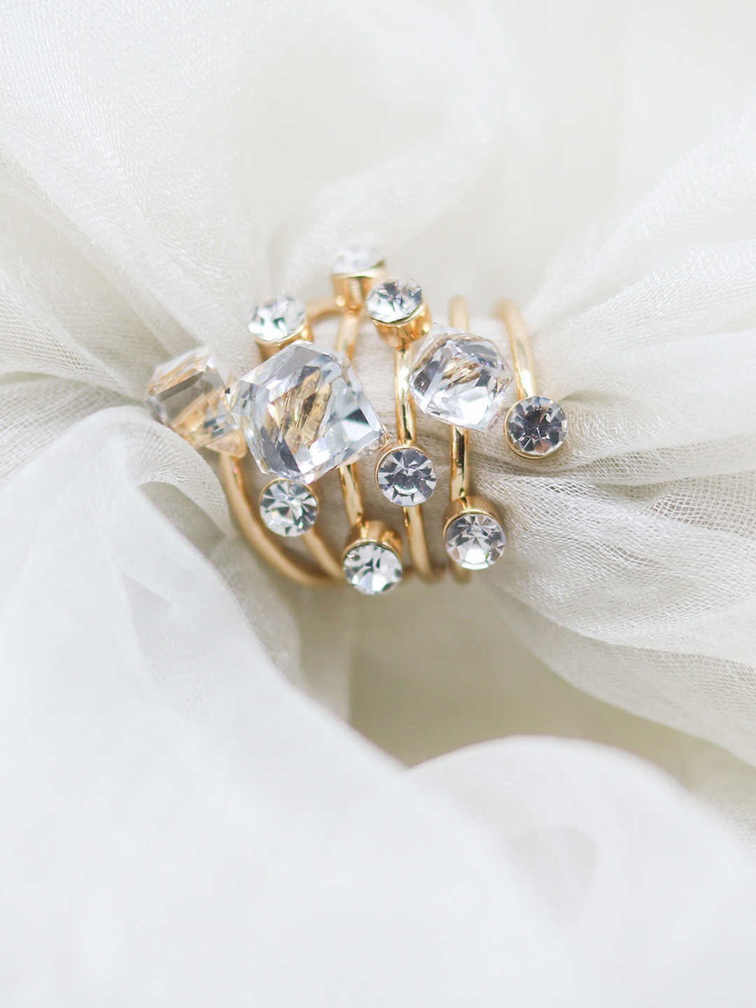 

JOKER & WITCH Gold-Plated Stone-Studded Sprinkle Design Adjustable Finger Ring