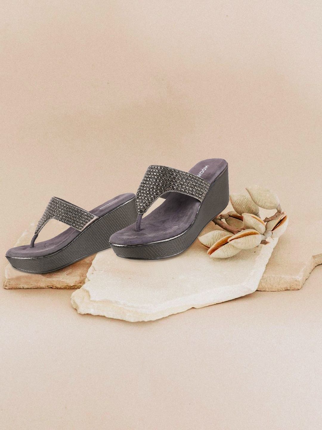 

Mochi Women Grey Embellished Sandals