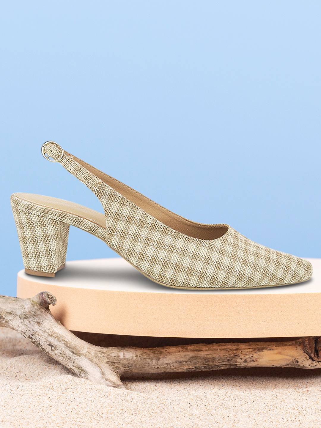 

Mochi Women Beige Printed Pumps