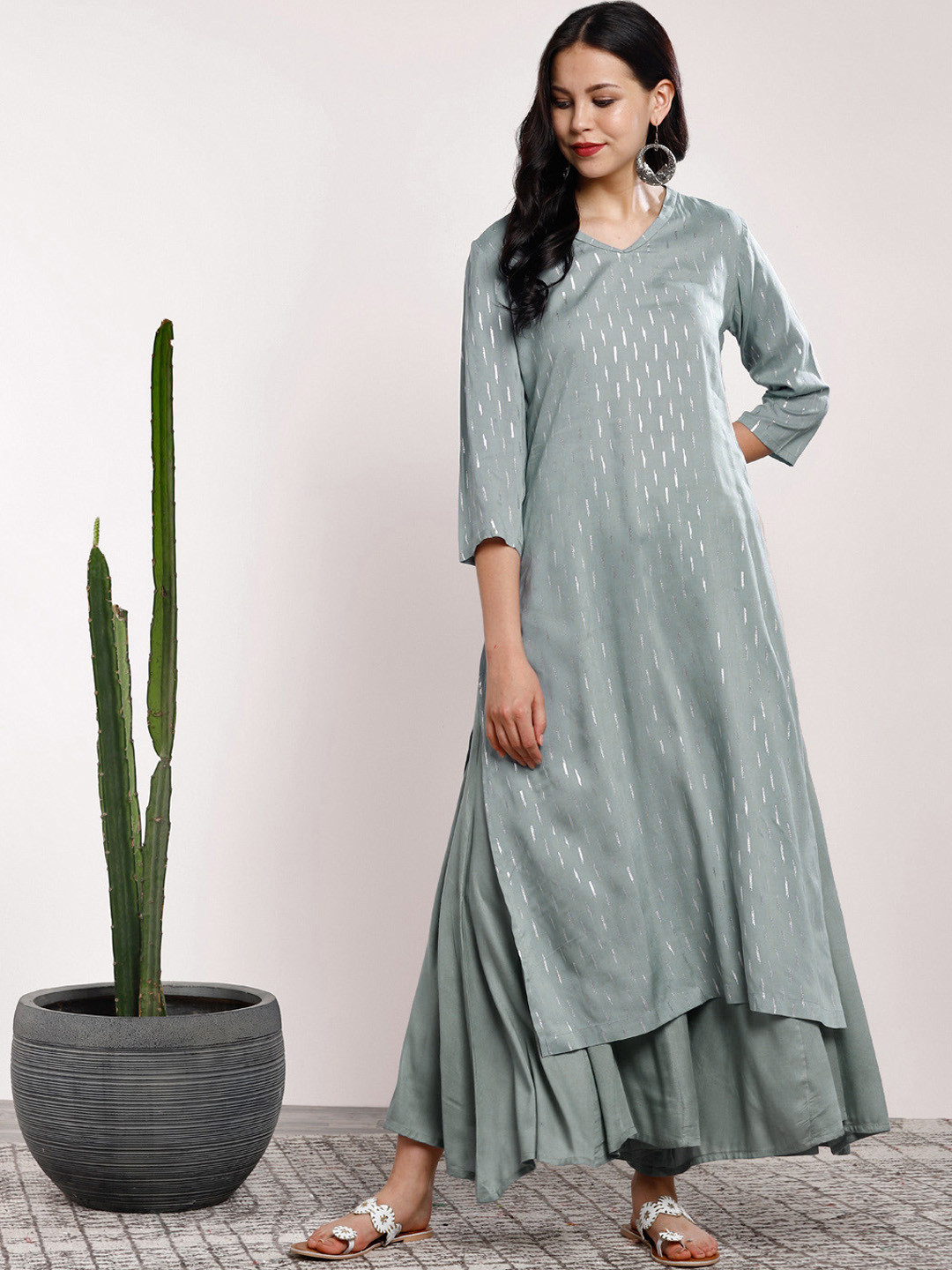 

Sangira Women Grey & Silver Printed Kurta With Palazzo & Dupatta