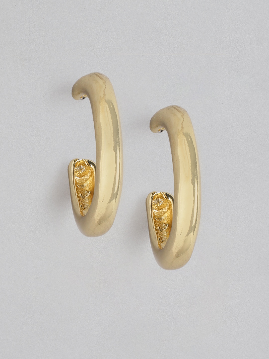 

DressBerry Gold-Toned Crescent Shaped Half Hoop Earrings