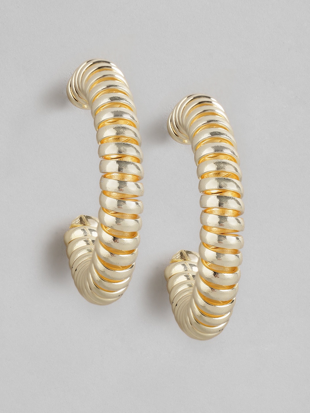 

DressBerry Gold-Toned Solid Coiled Crescent Shaped Half Hoop Earrings