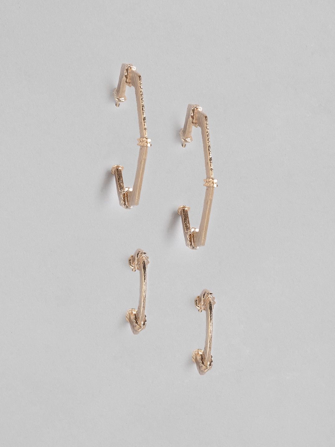 

DressBerry Set of 2 Rose Gold-Plated Textured Half-Hoop Earrings