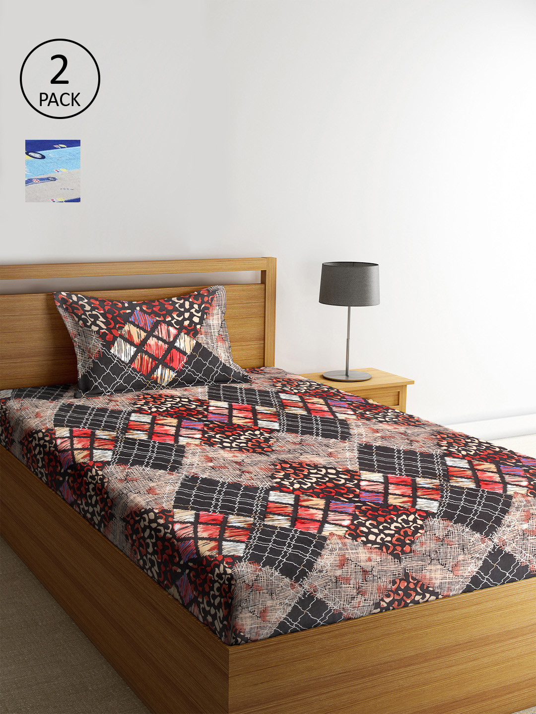

KLOTTHE Black & Blue Graphic 300 TC Cotton Blend 2 Single Bedsheets with 2 Pillow Covers