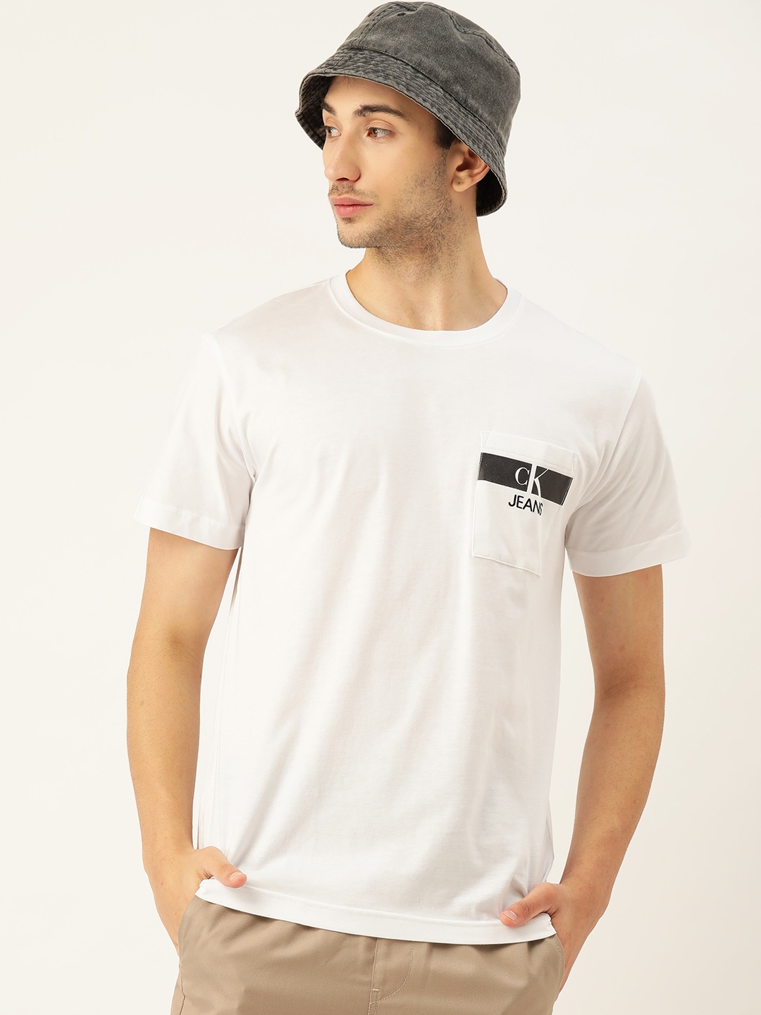 

Calvin Klein Jeans Men White Black Brand Logo Pure Cotton T-shirt