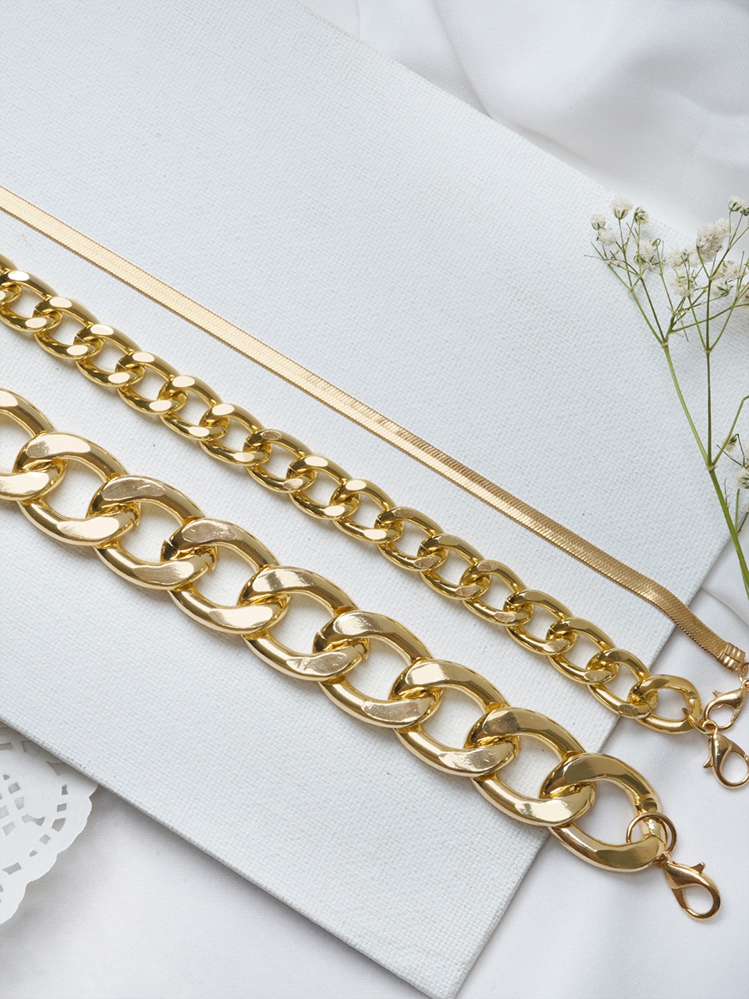 

JOKER & WITCH Set Of 3 Gold-Toned Nectar Link Chain Anklets