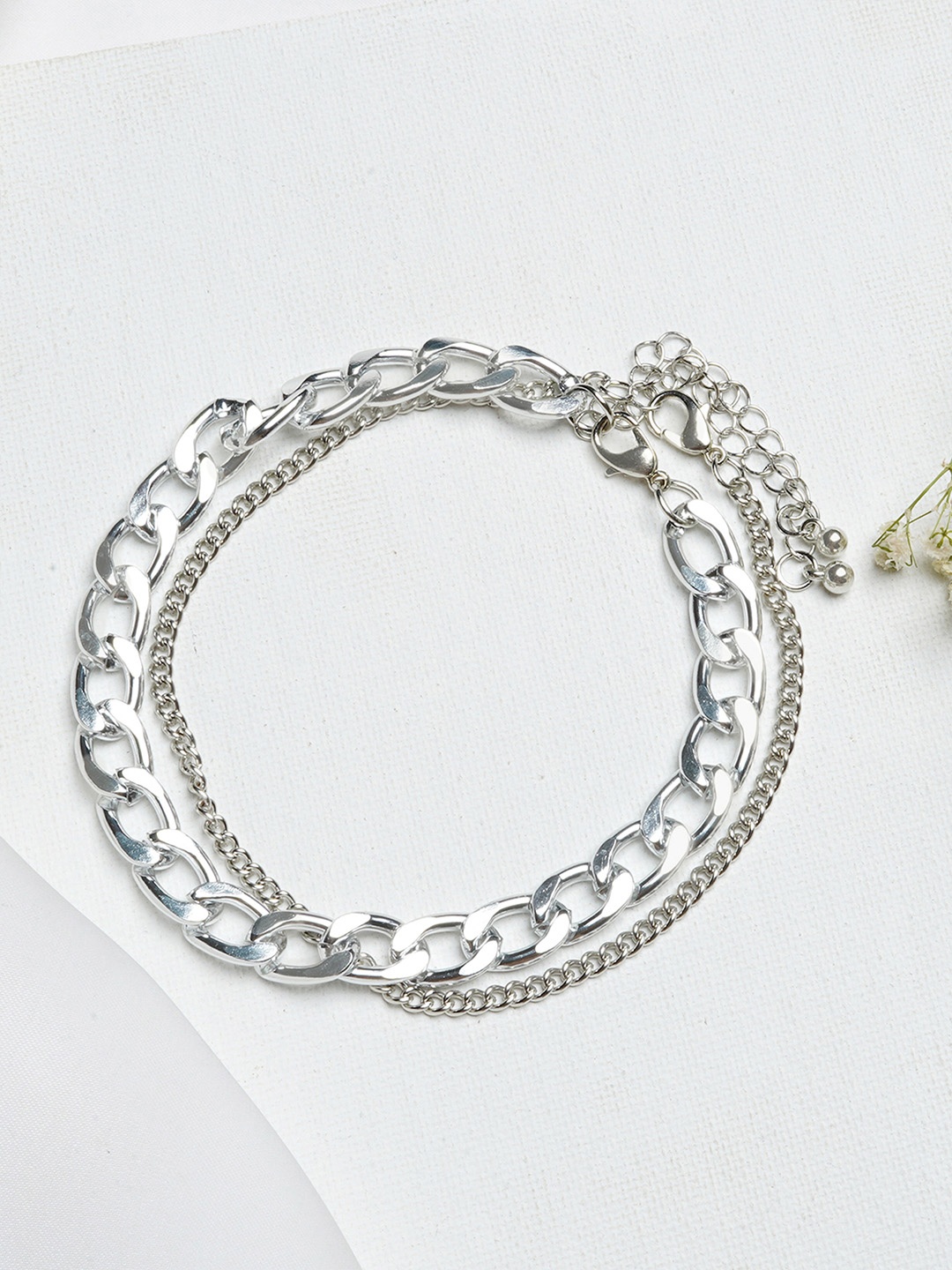 

JOKER & WITCH Set Of 2 Silver-Toned Chain Link Aara Anklets