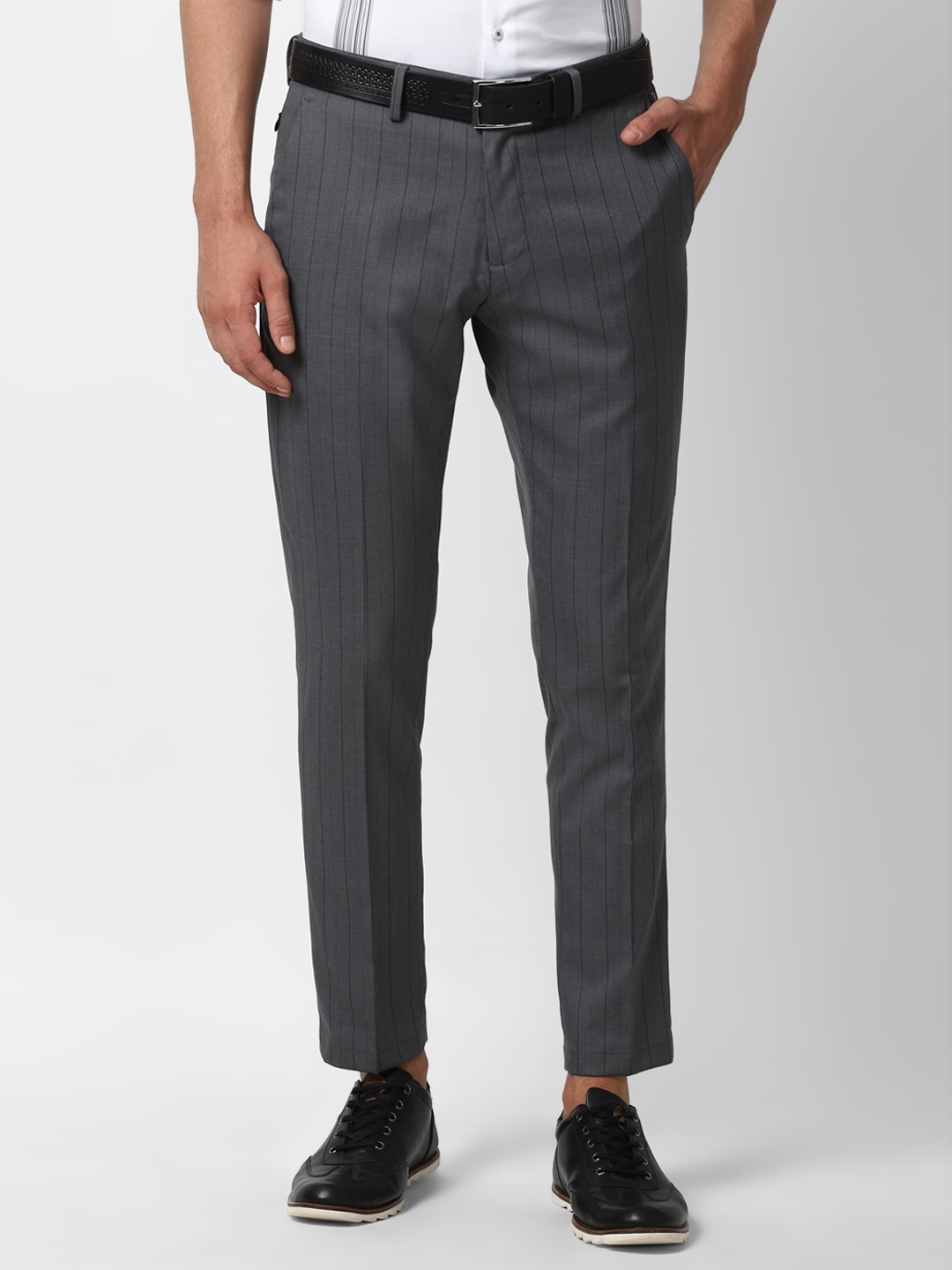 

Louis Philippe Sport Men Grey Tapered Fit Striped Regular Trousers