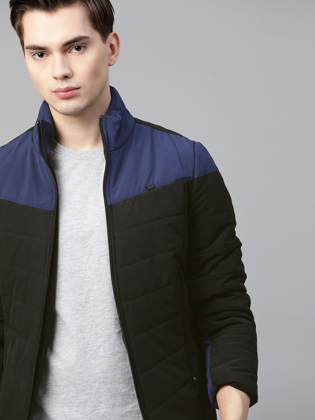 

Roadster Men Black & Blue Colourblocked Padded Jacket