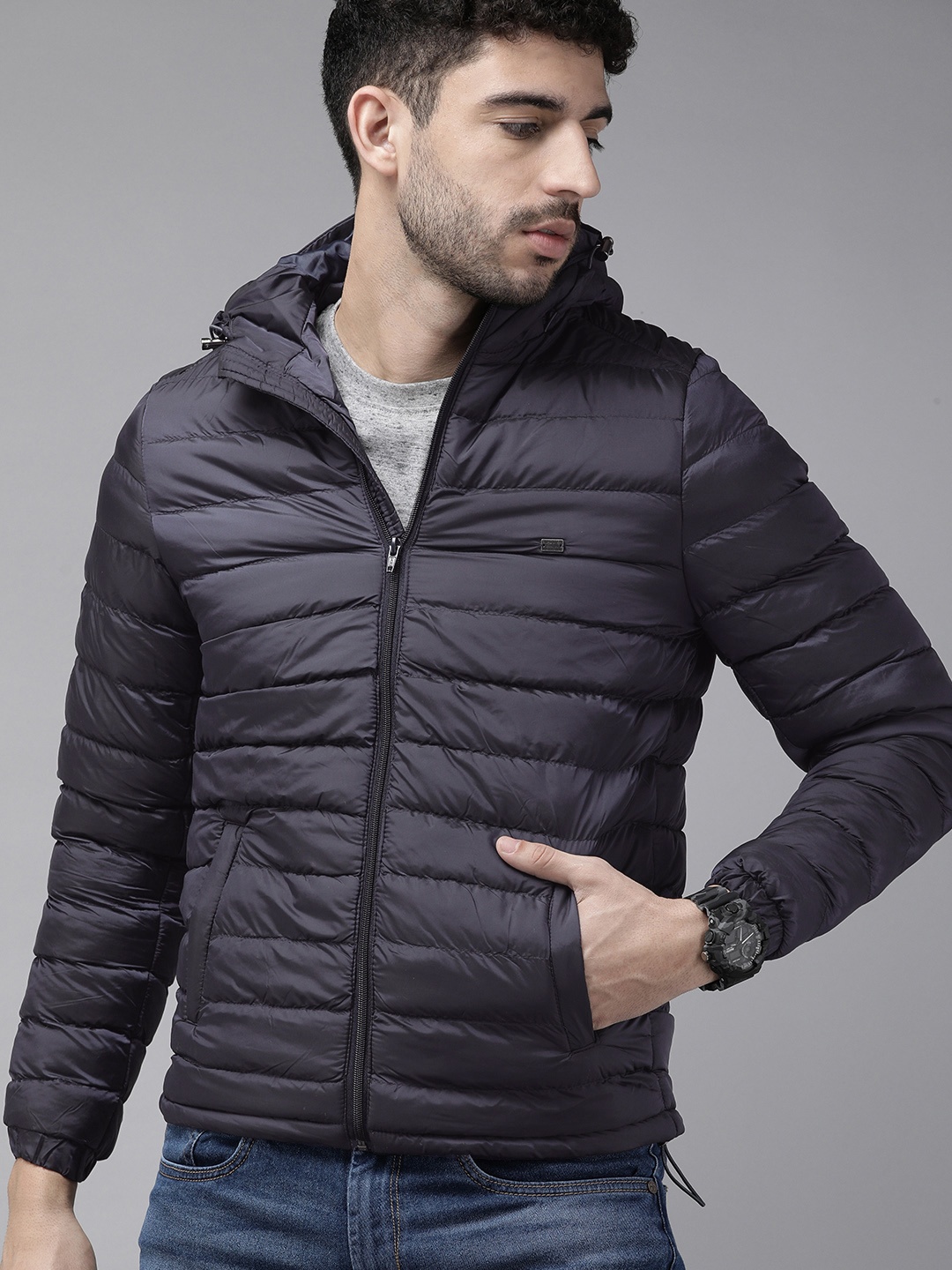 

Roadster Men Navy Blue Hooded Puffer Jacket