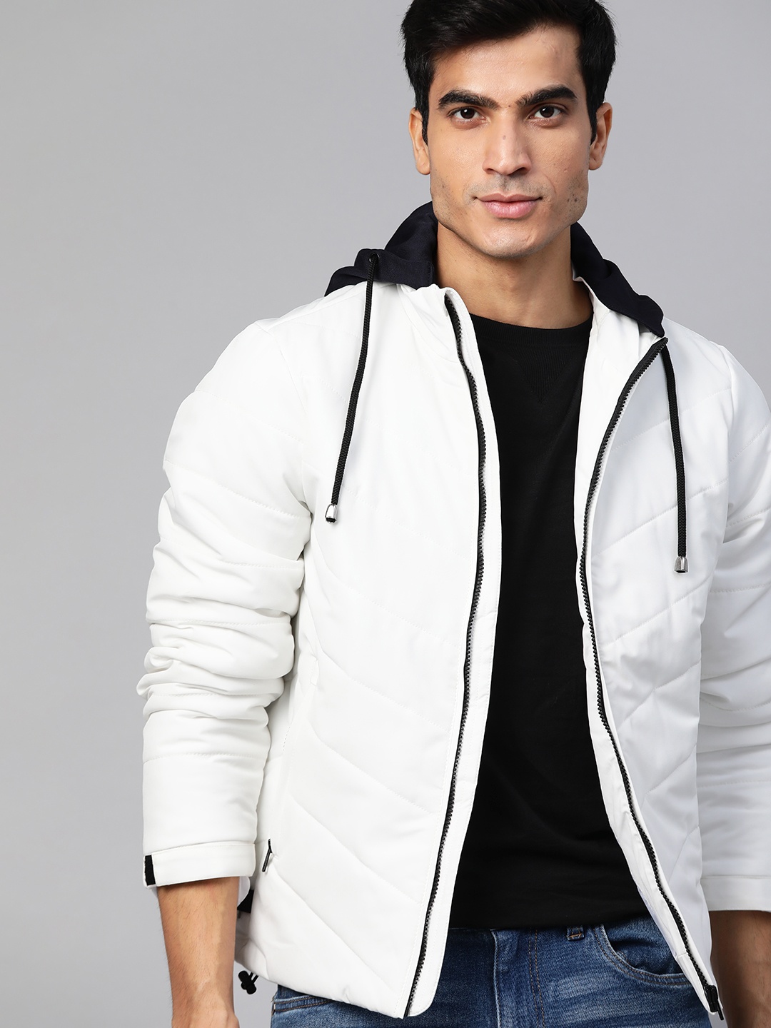 

Roadster Men White Solid Detachable Hood Padded Jacket