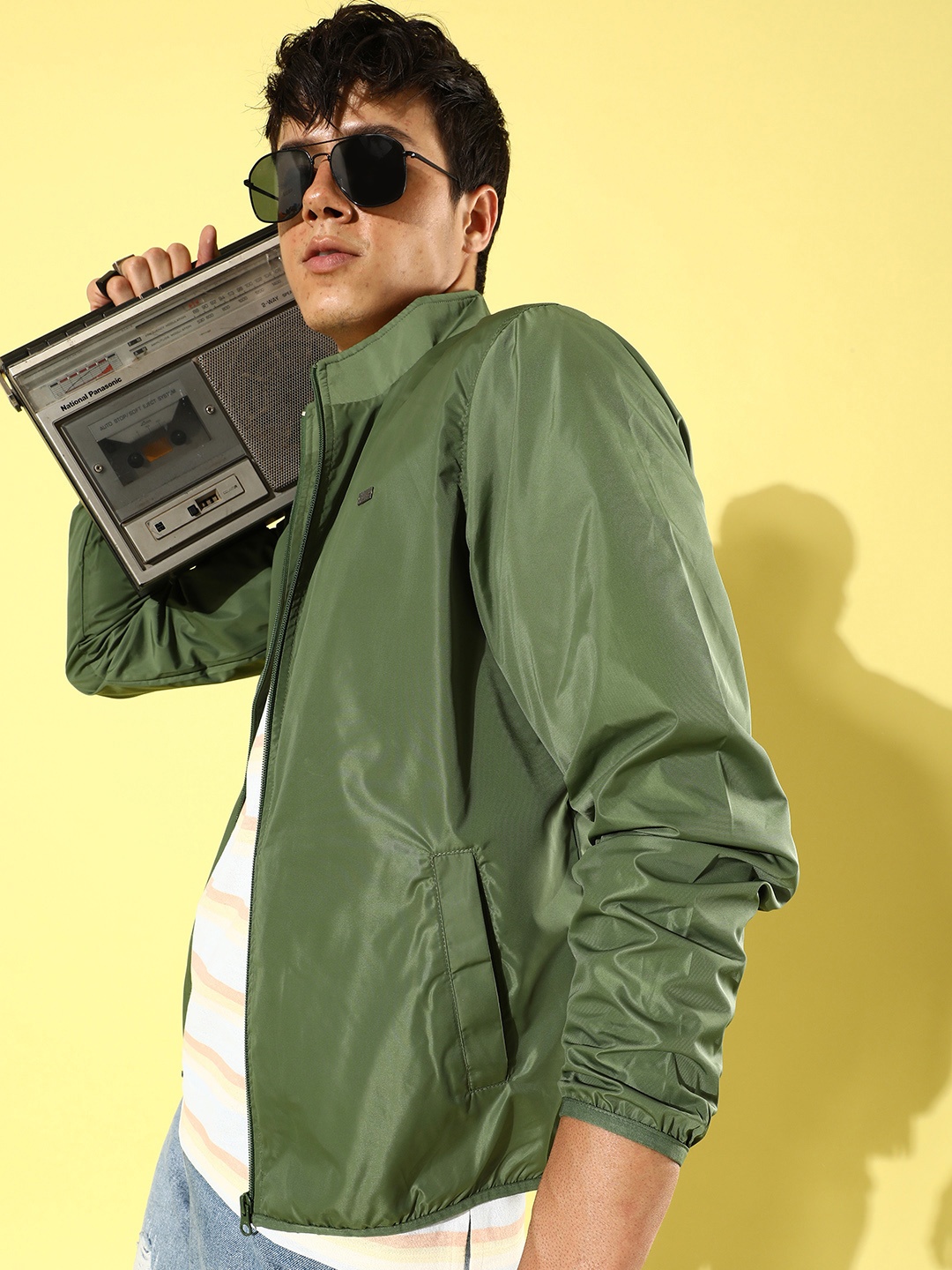 

The Roadster Lifestyle Co. Men Olive Green Solid Sporty Jacket
