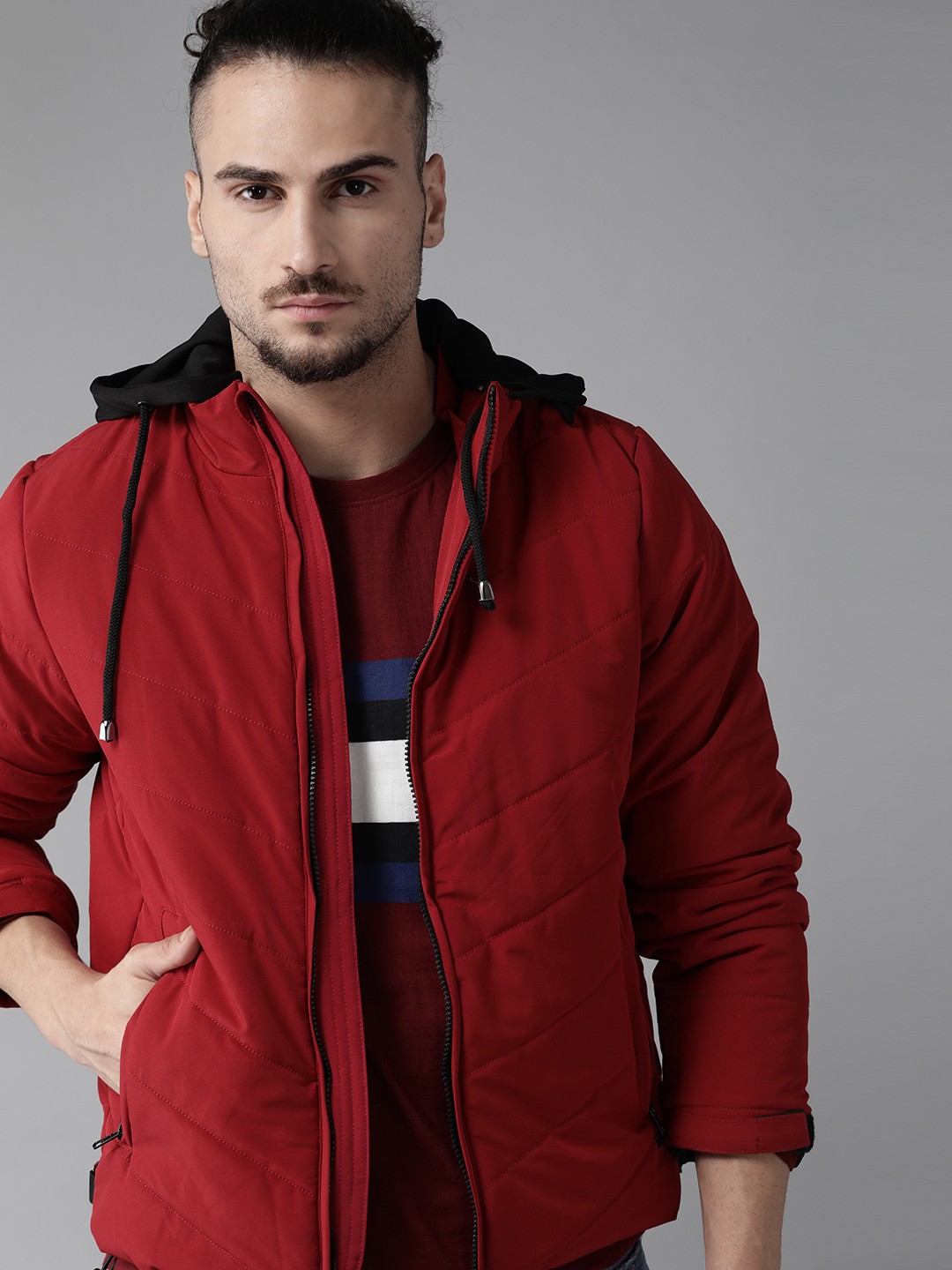 

Roadster Men Red Solid Hooded Padded Jacket