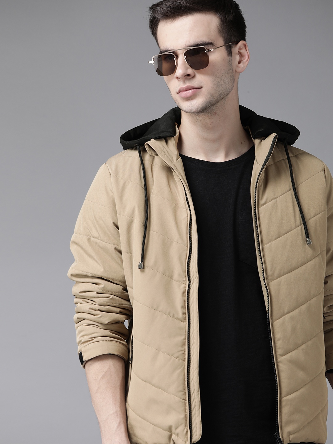 

Roadster Men Beige Solid Hooded Padded Jacket