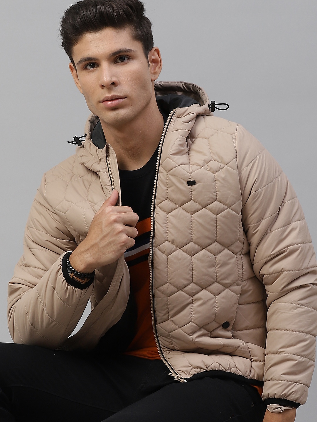 

Roadster Men Beige Quilted Jacket