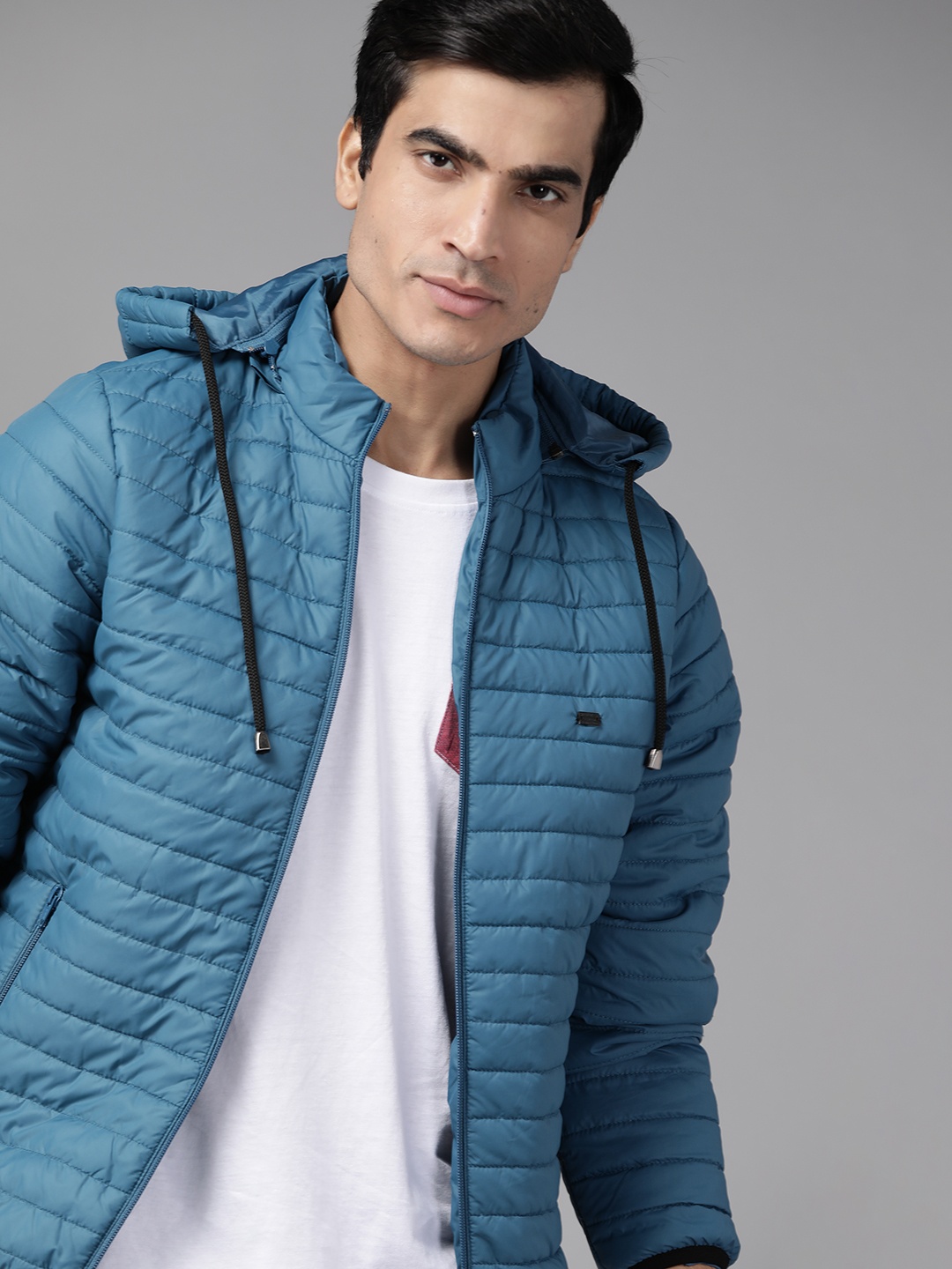 

Roadster Men Blue Solid Padded Jacket with Detachable Hood