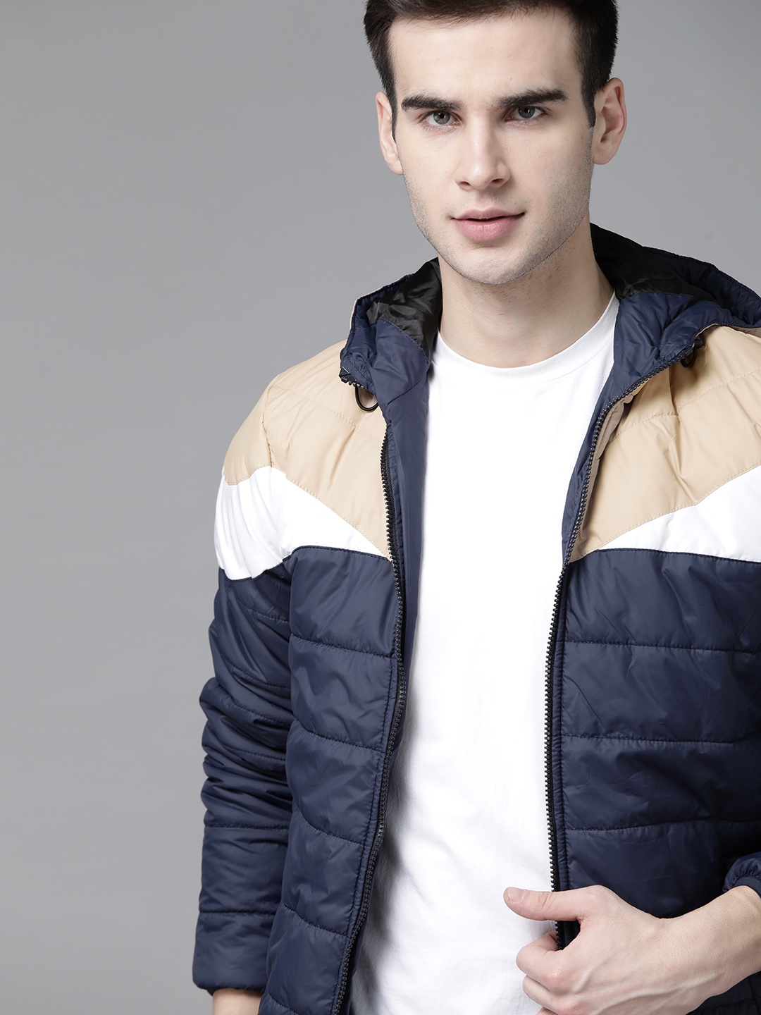 

Roadster Men Navy Blue & Beige Colourblocked Hooded Padded Jacket