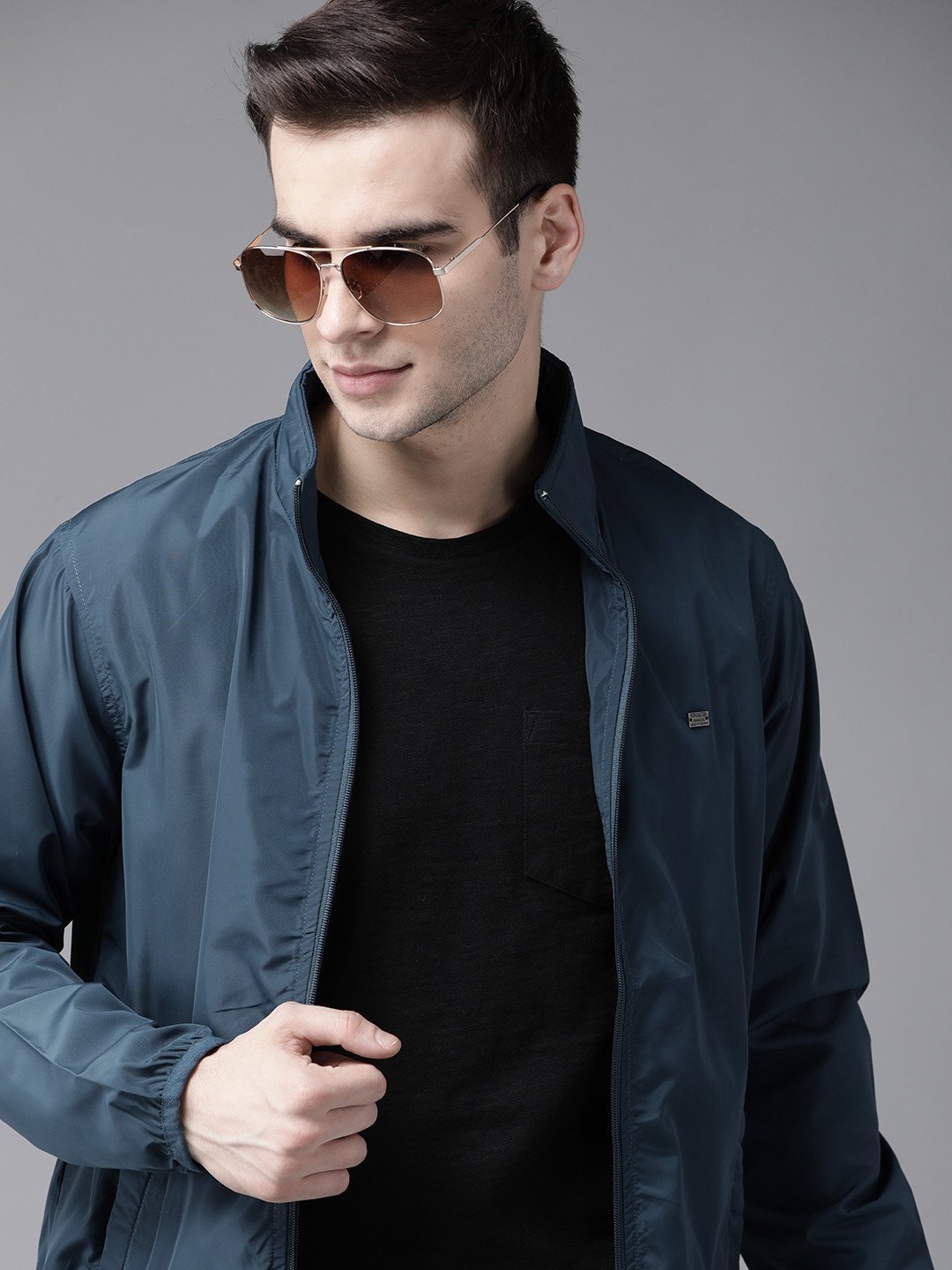 

Roadster Men Navy Blue Solid Tailored Jacket