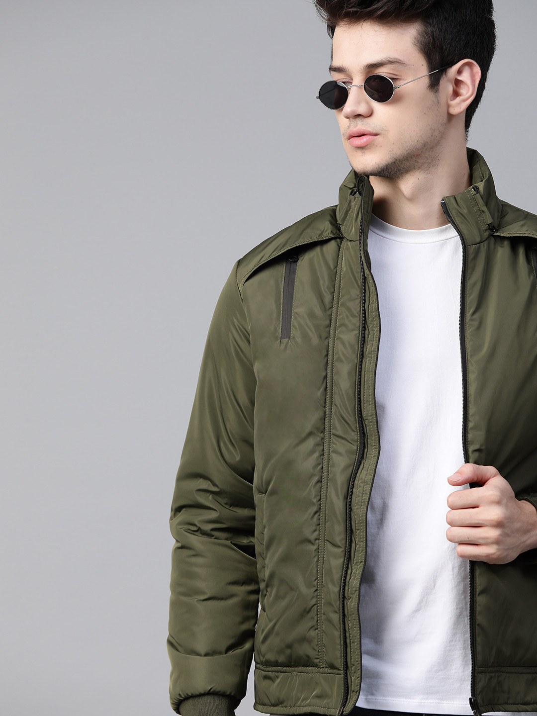 

Roadster Men Olive Green Solid Padded Jacket