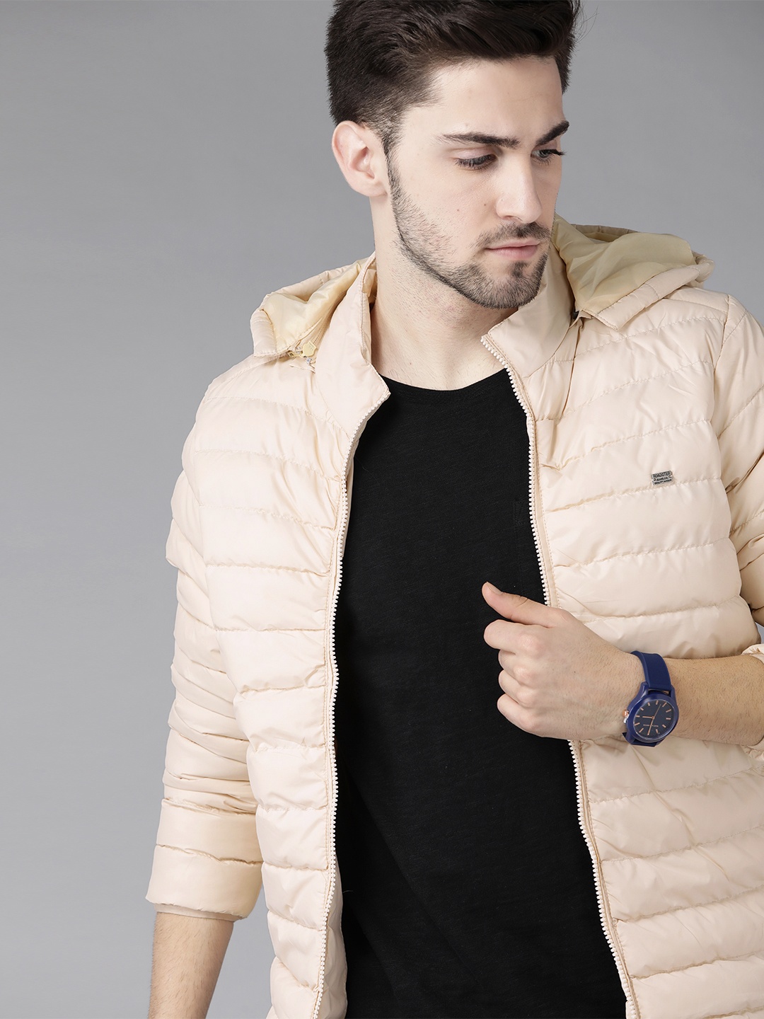 

Roadster Men Cream-Coloured Solid Padded Jacket with Detachable Hood
