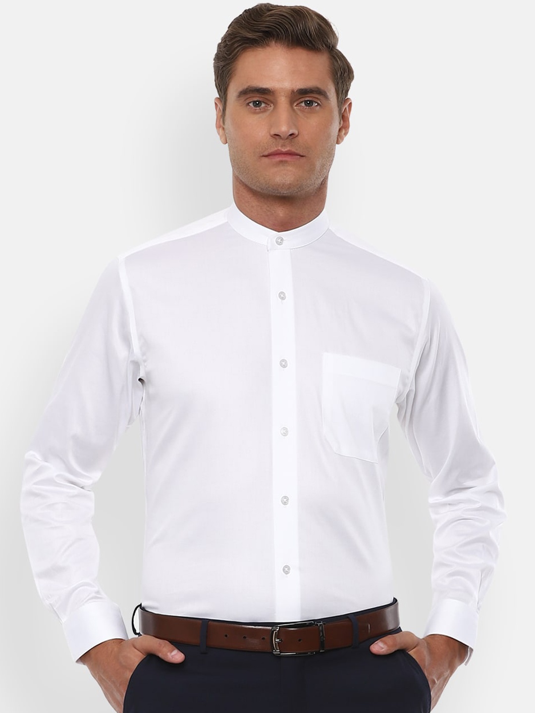 

Louis Philippe Men White Slim Fit Solid Casual Shirt