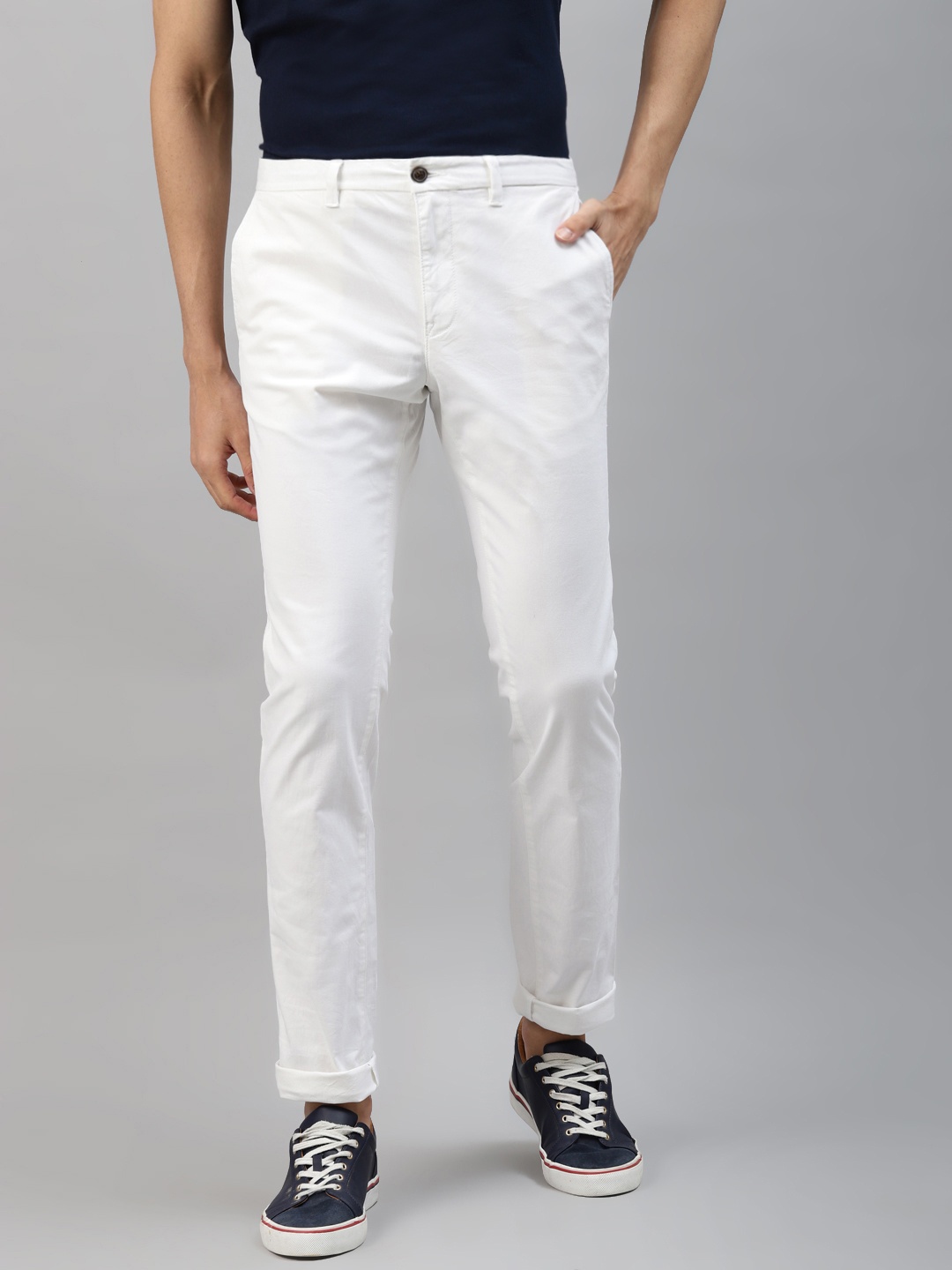 

Tommy Hilfiger Men White Slim Fit Chinos Trousers