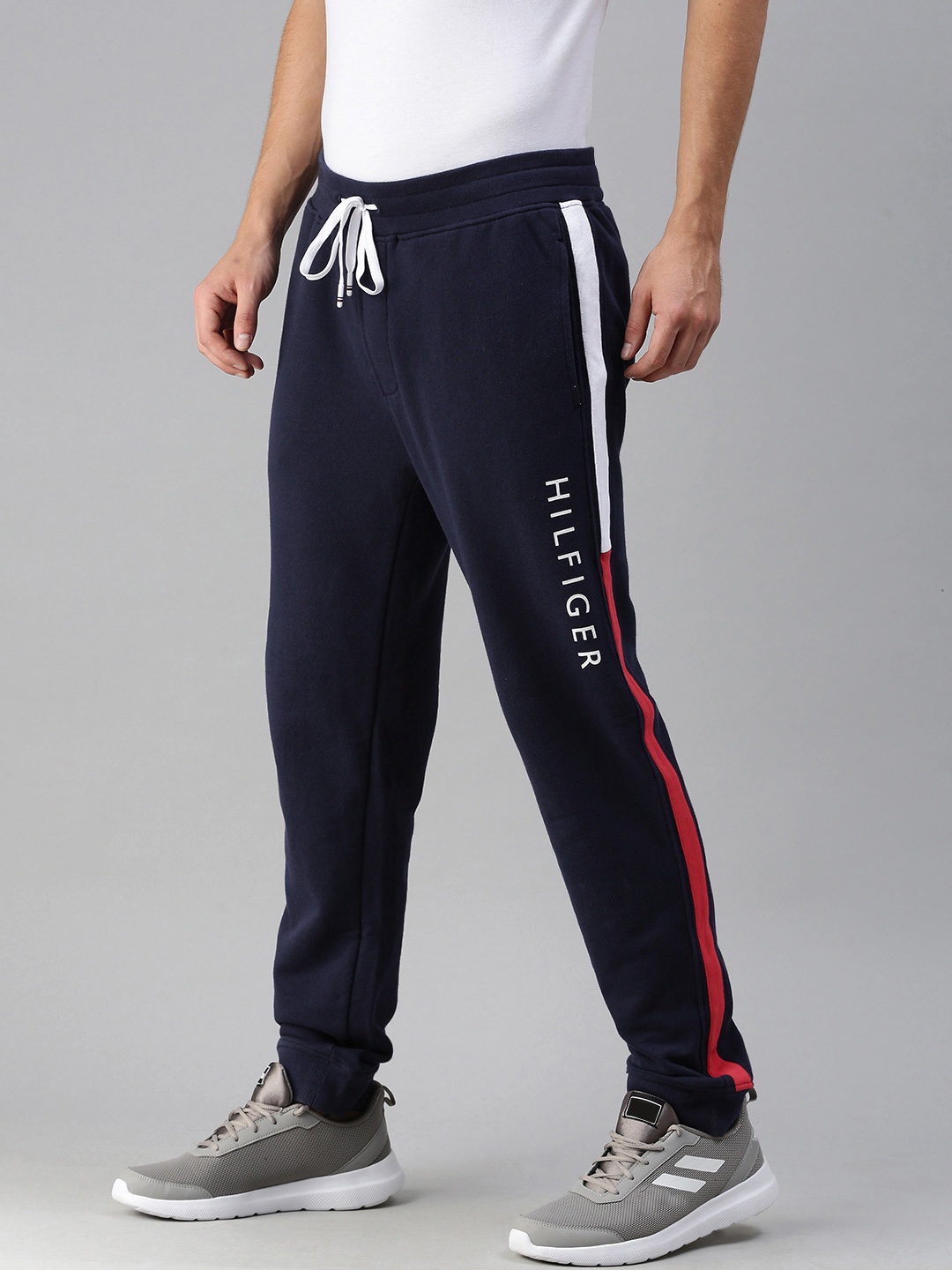 

Tommy Hilfiger Men Navy Blue Printed Joggers