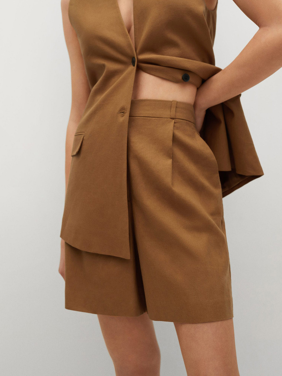 

MANGO Women Mustard Brown Solid Regular Fit Shorts