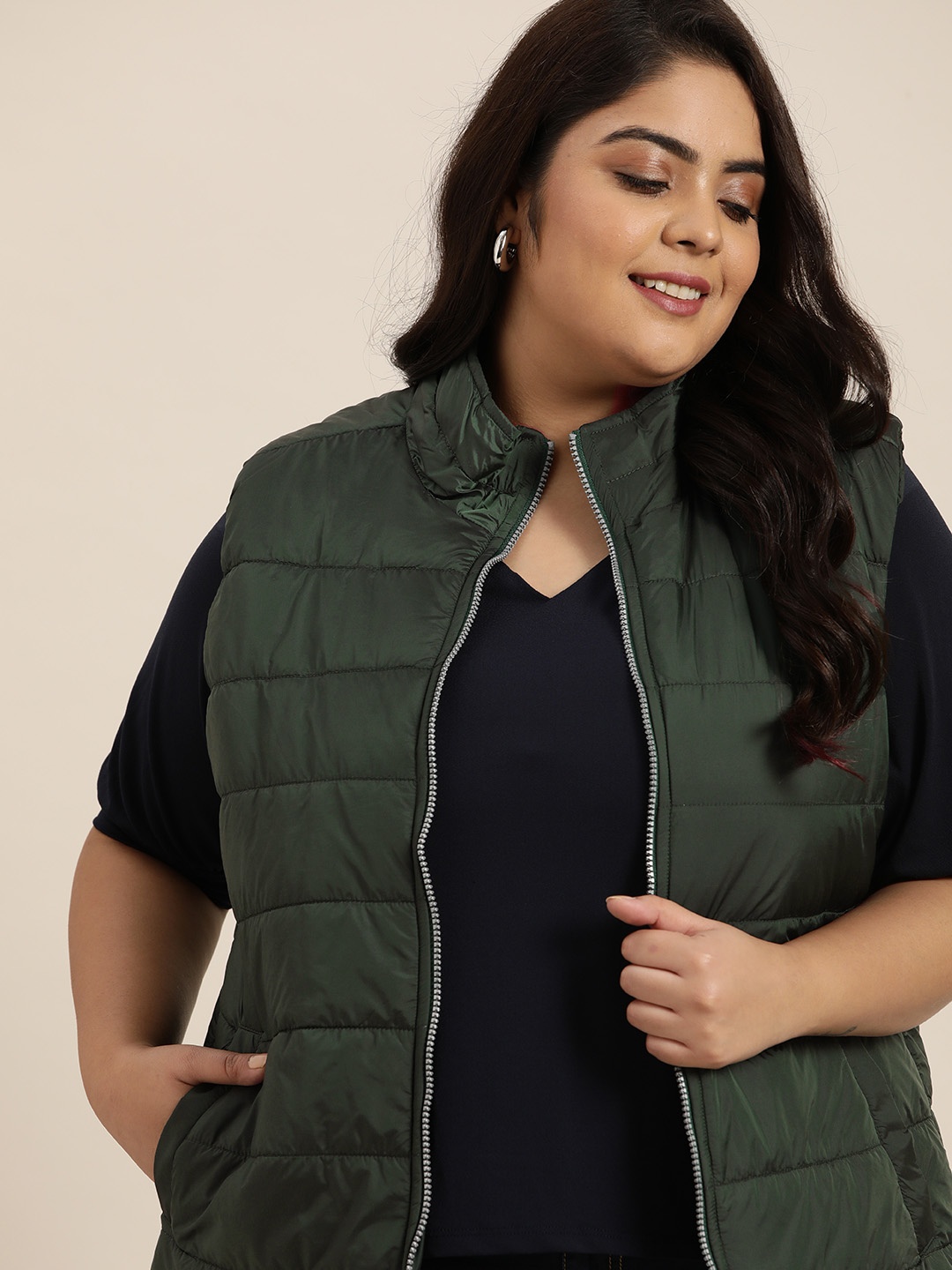 

Sztori Plus Size Women Olive Green Padded Jacket