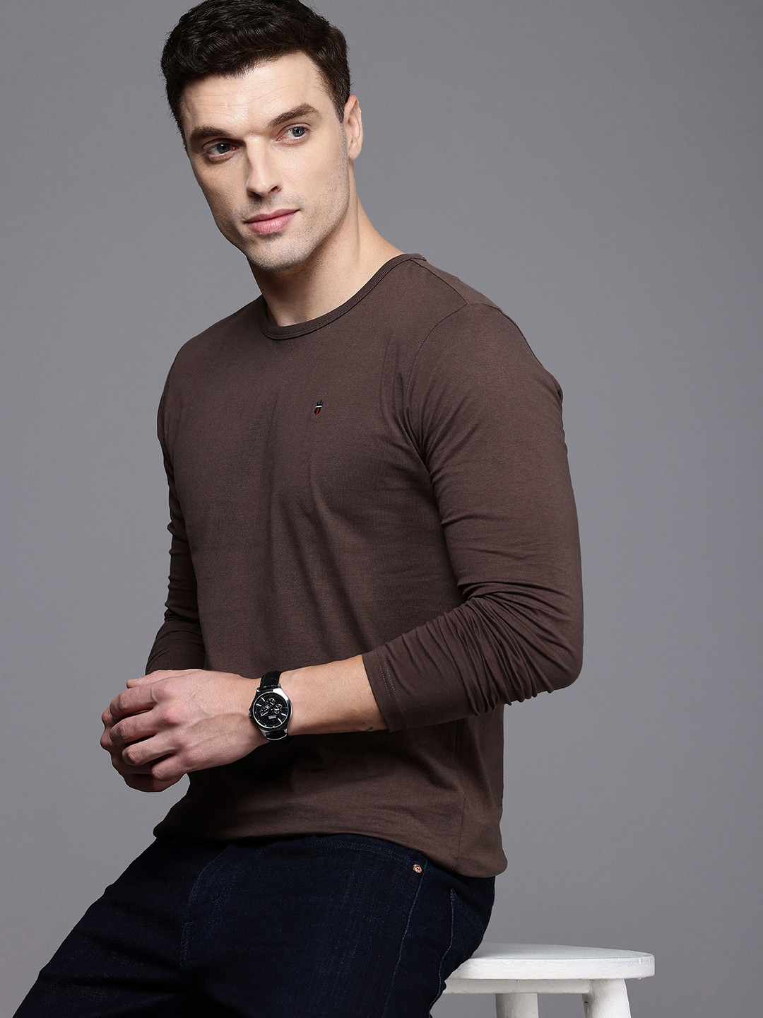 

Louis Philippe Jeans Pure Cotton T-shirt, Brown