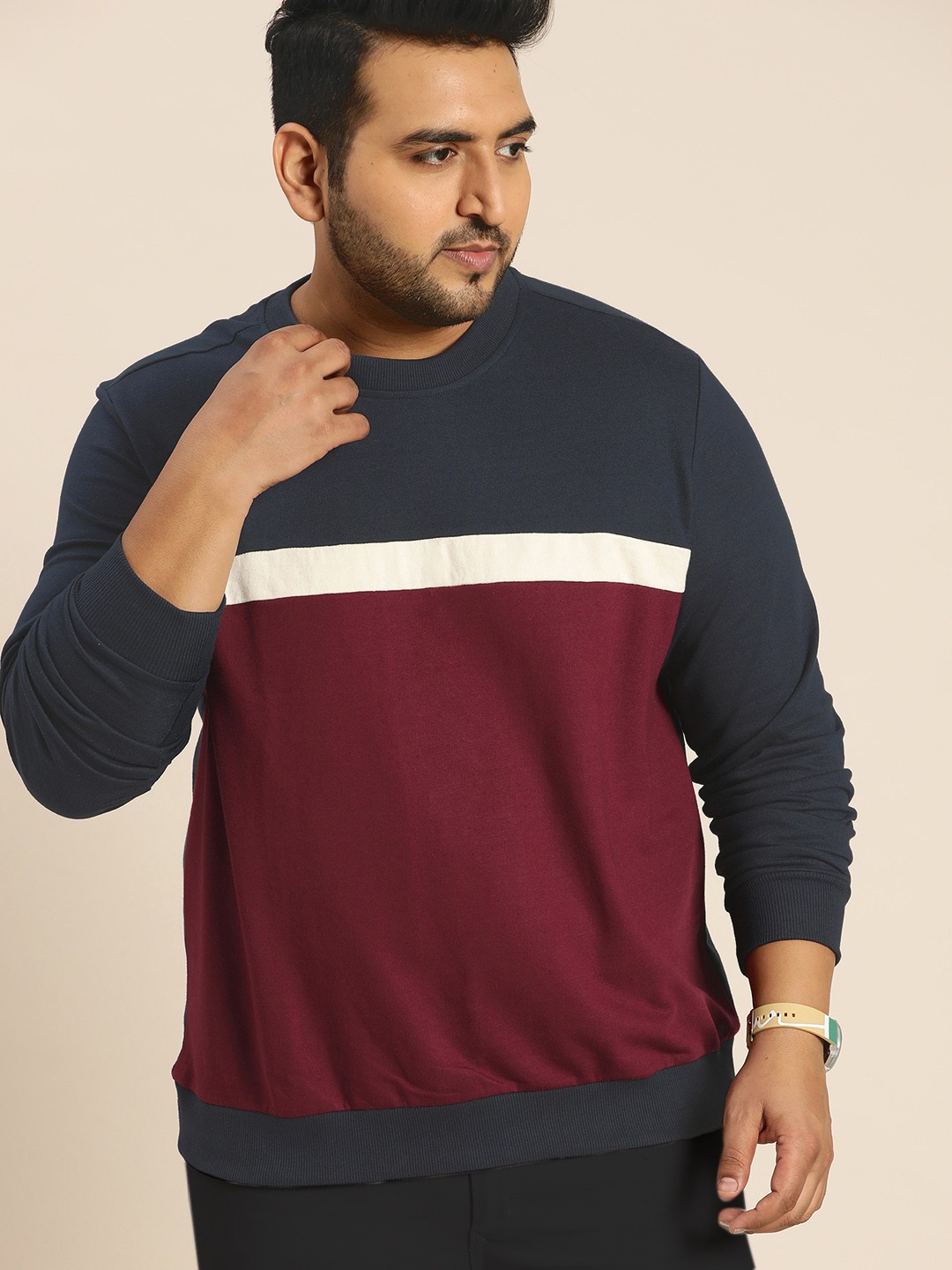 

Sztori Men Plus Size Maroon Colourblocked Sweatshirt