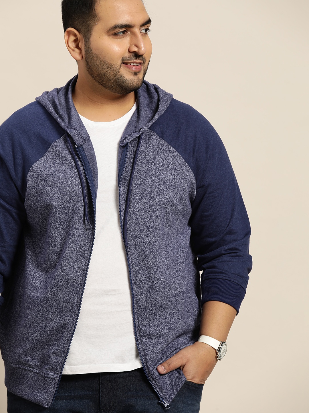 

Sztori Men Plus Size Navy Blue Hooded Sweatshirt