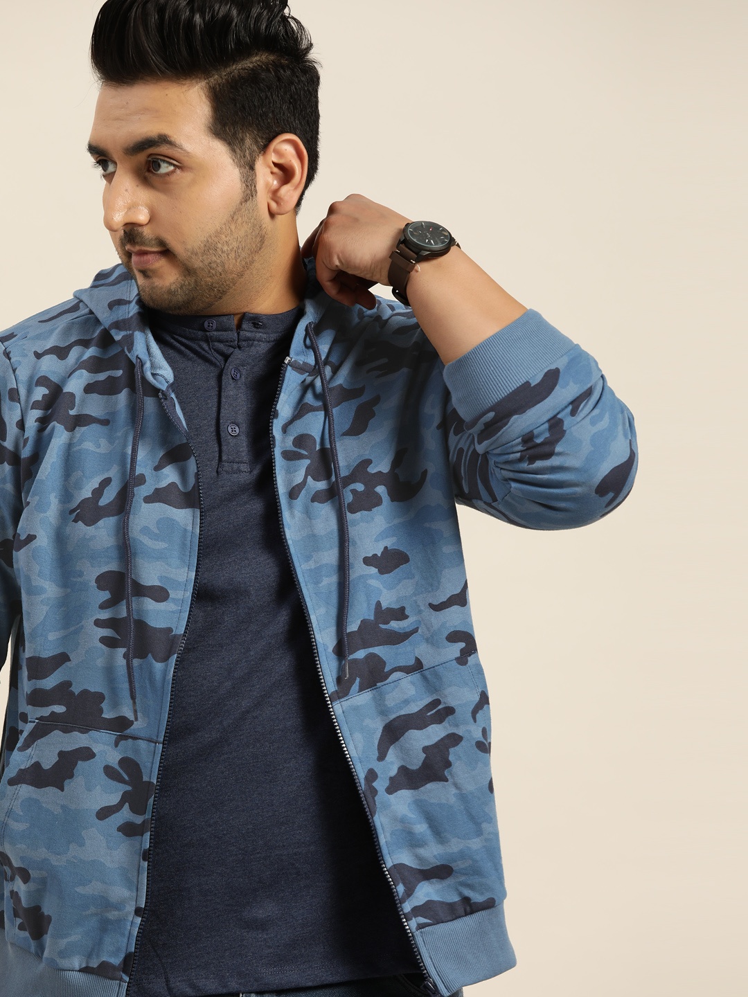 

Sztori Men Plus Size Blue Camouflage Print Hooded Sweatshirt