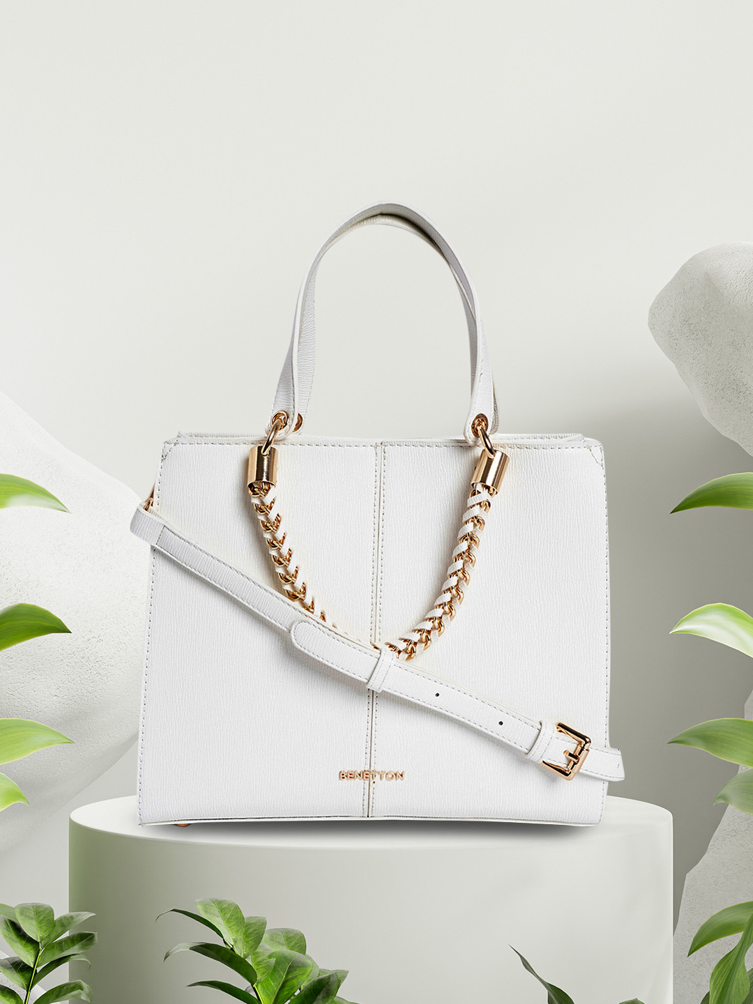 

United Colors of Benetton White Handheld Bag