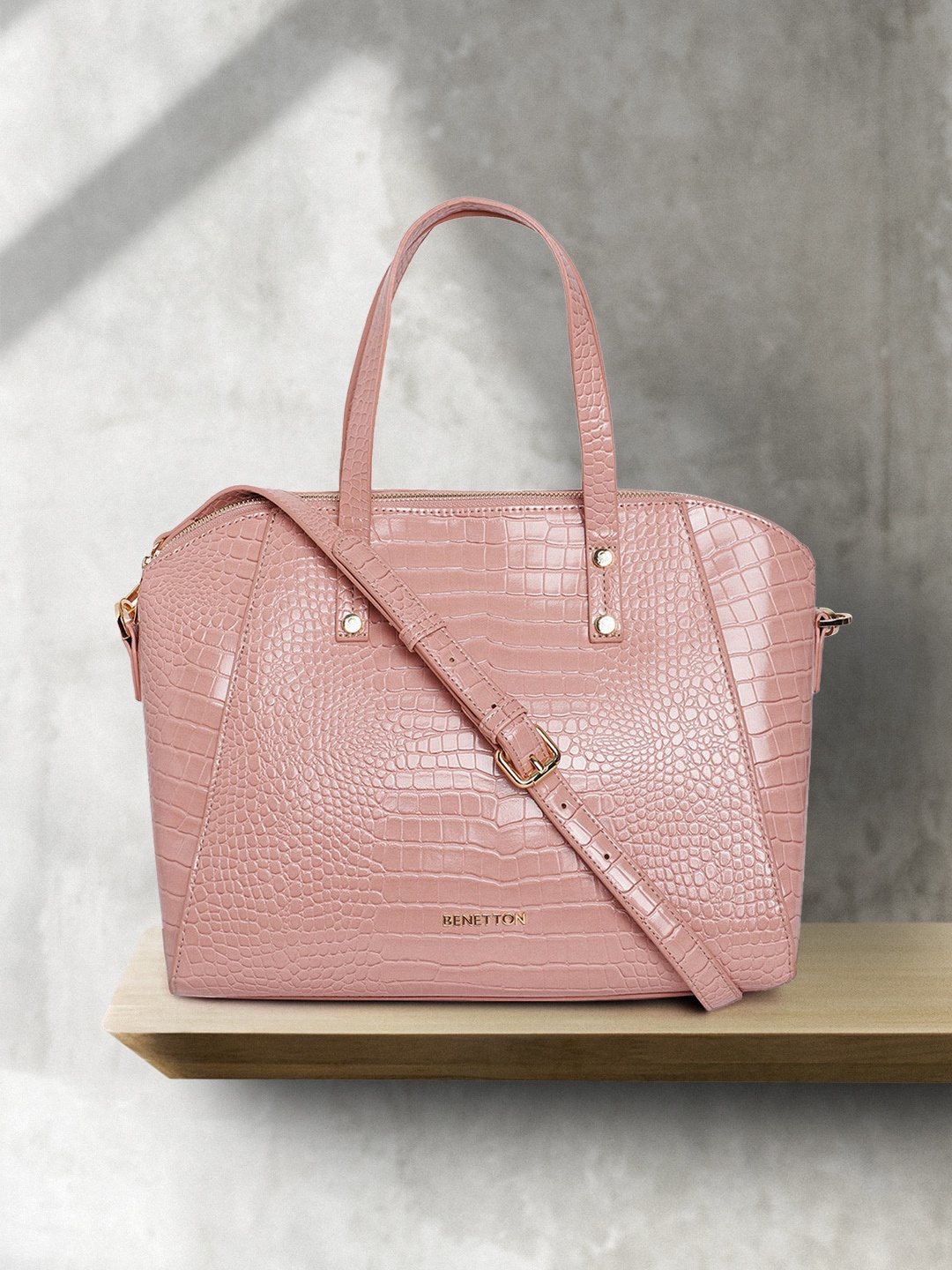 

United Colors of Benetton Pink Animal Textured Handheld Bag