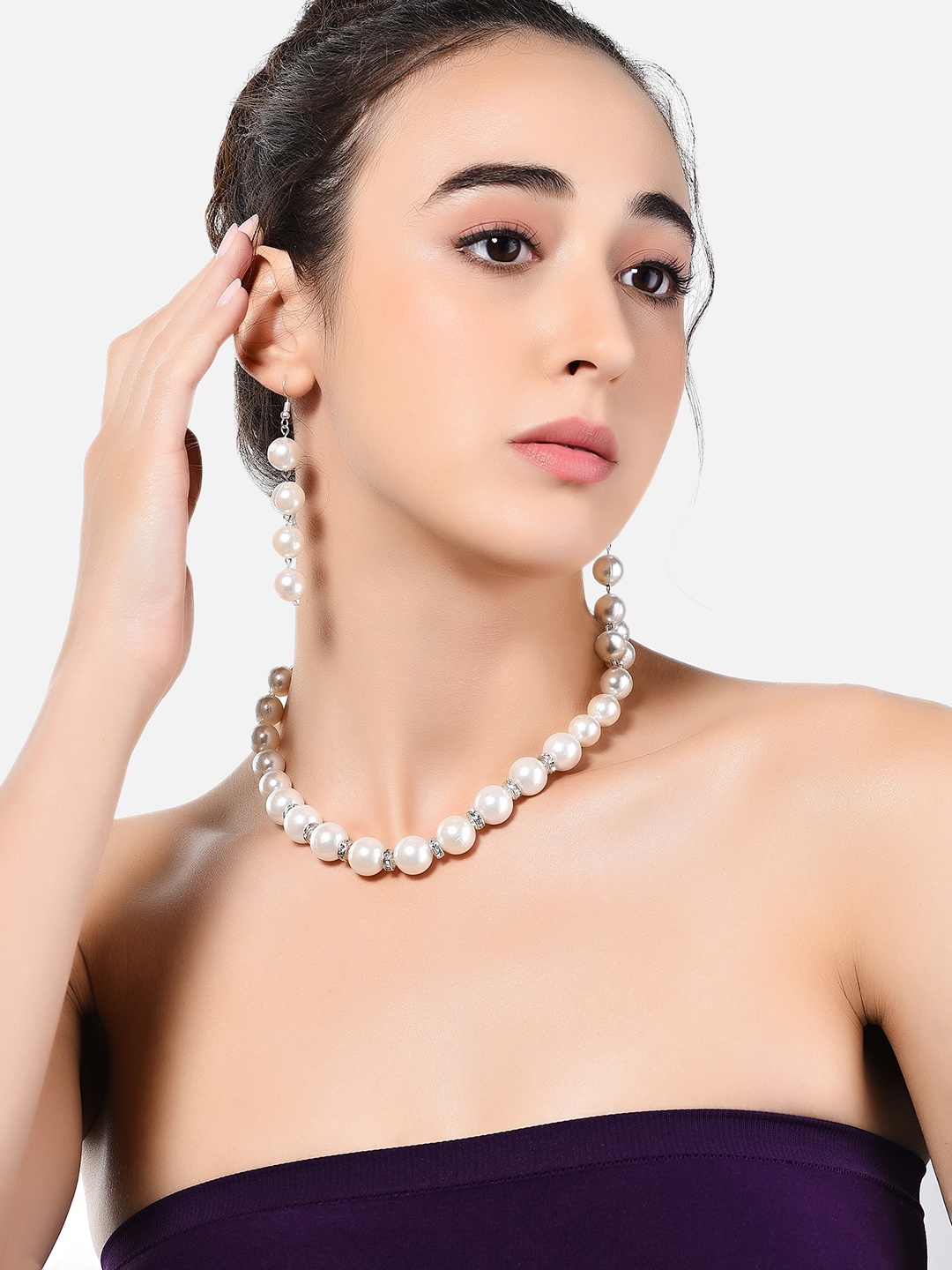 

Zaveri Pearls Silver-Plated Pearls Beaded Jewellery Set