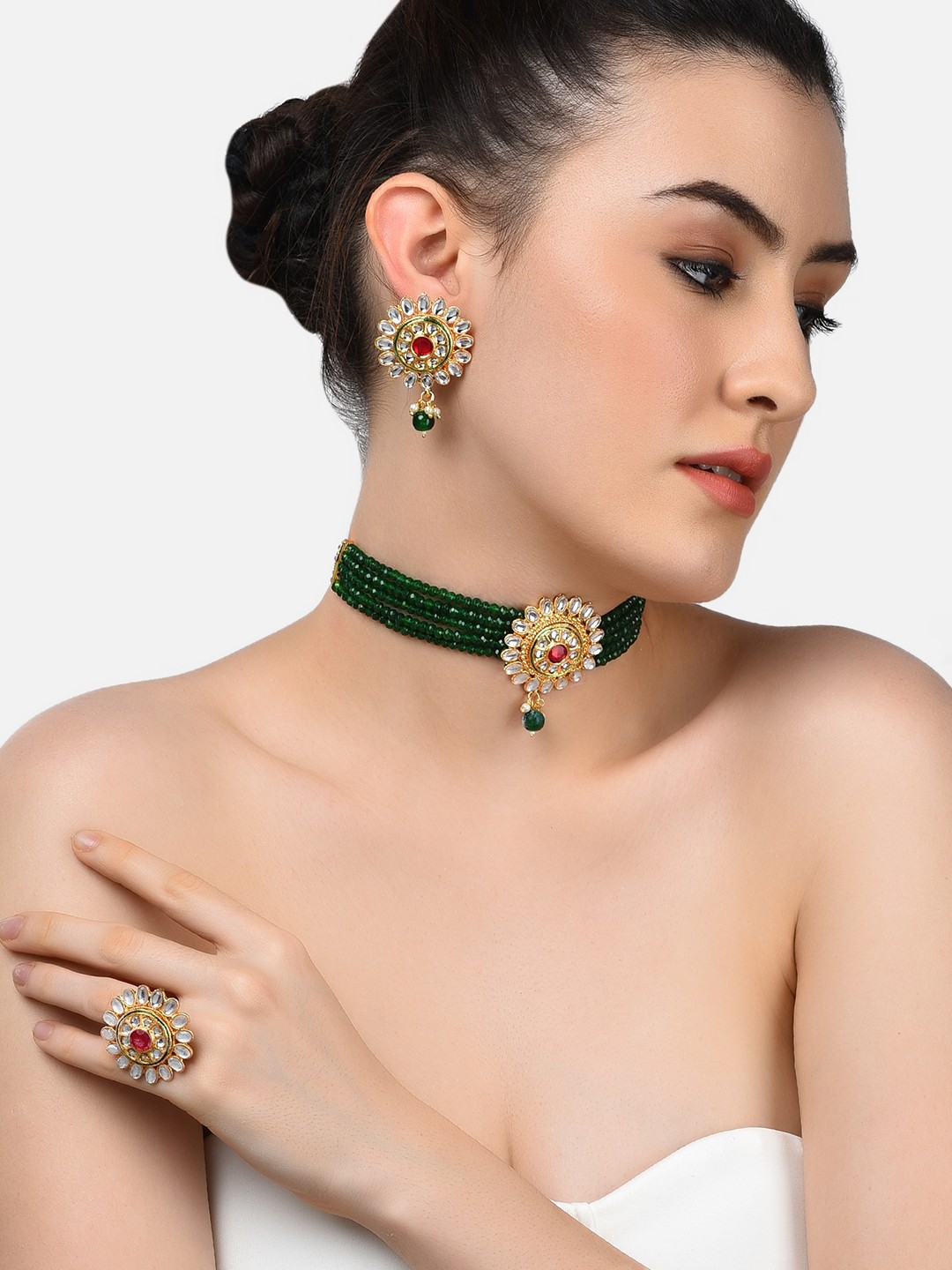 

Zaveri Pearls Gold-Plated Green Kundan Choker Necklace & Earring Set