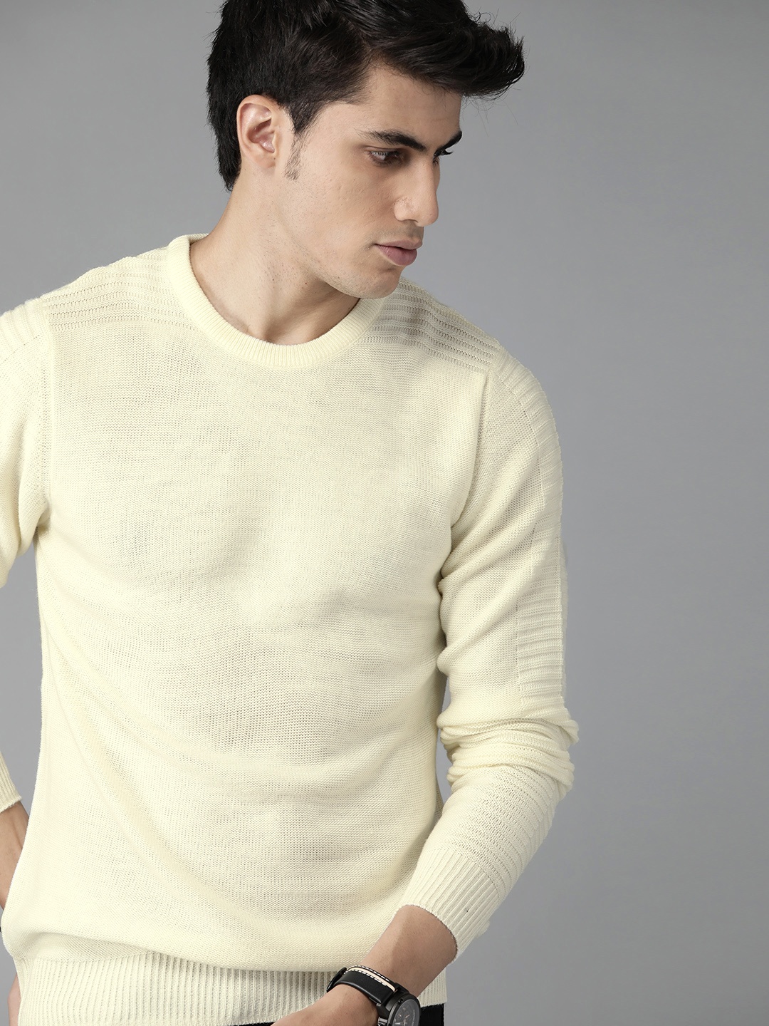 

Roadster Men Cream-Coloured Solid Pullover Sweater
