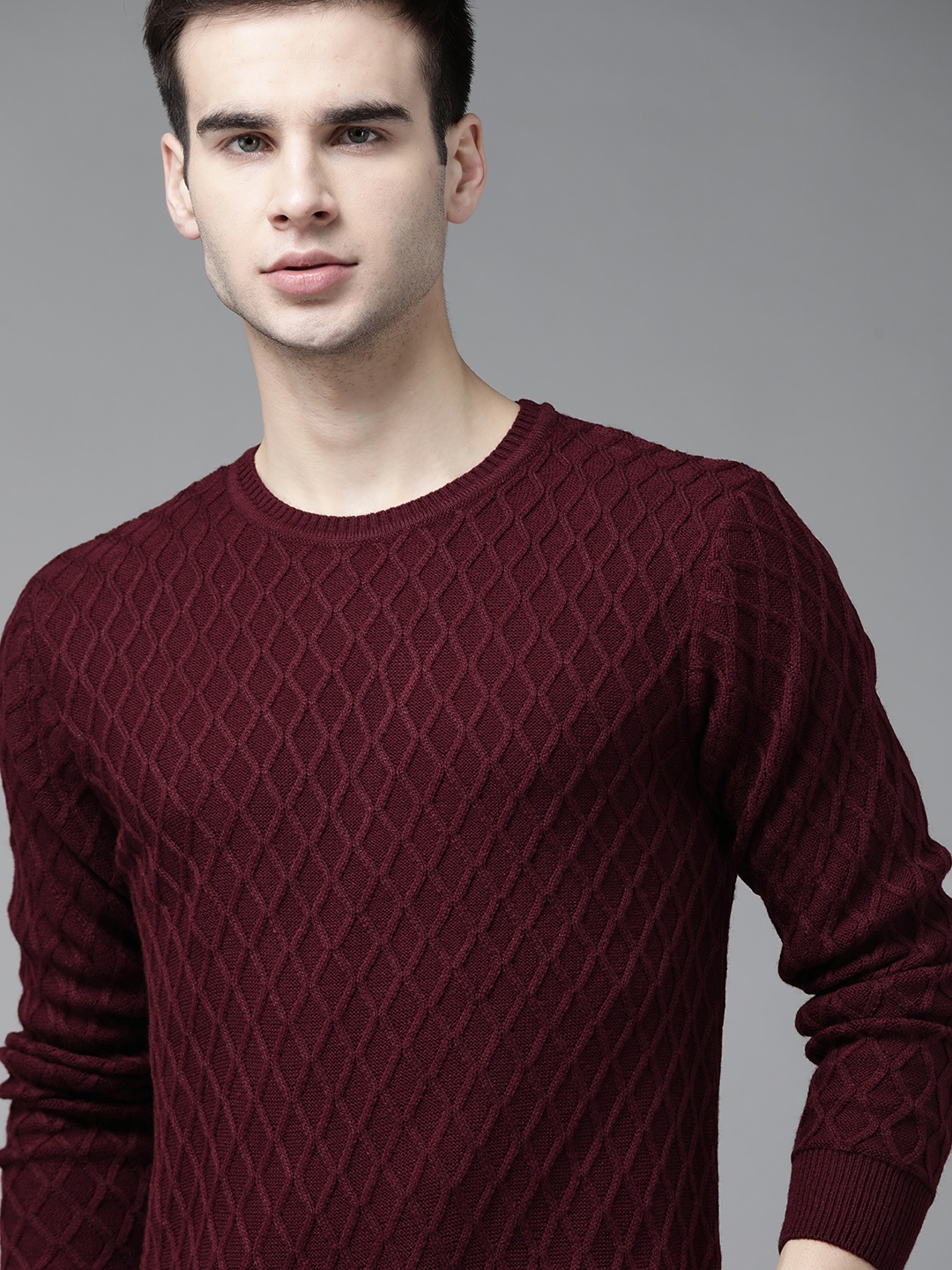 

Roadster Men Maroon Self Design Pullover Sweater