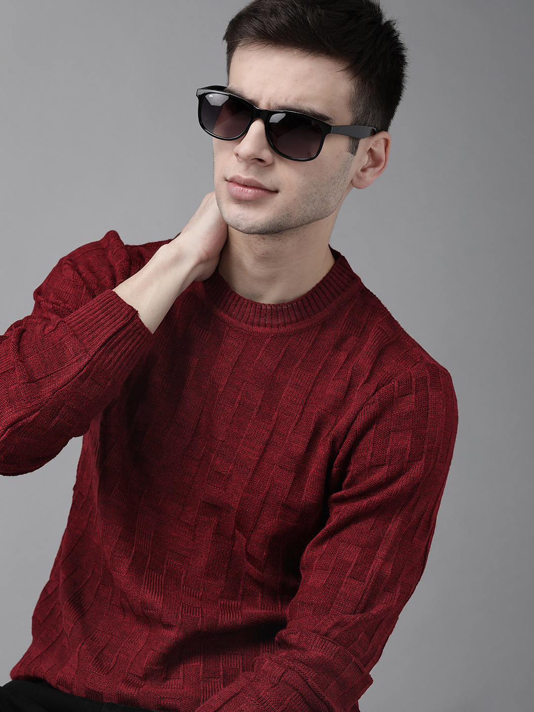 

Roadster Men Maroon Self-Checked Pullover