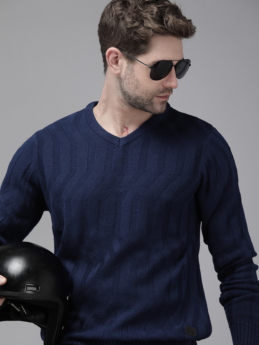 

Roadster Men Navy Blue Cable Knit Pullover