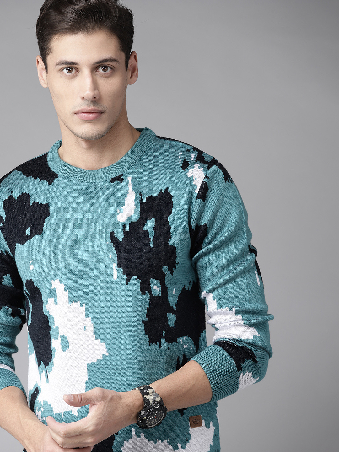 

Roadster Men Teal Blue & Black Abstract Print Pullover