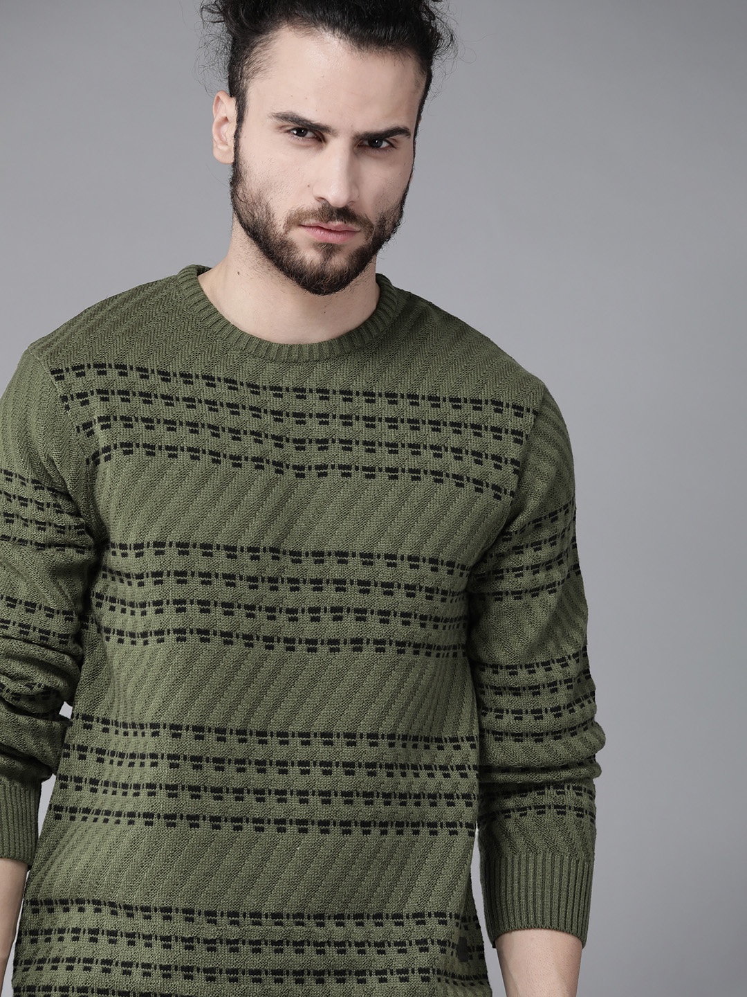 

Roadster Men Olive Green & Black Geometric Self Design Pullover
