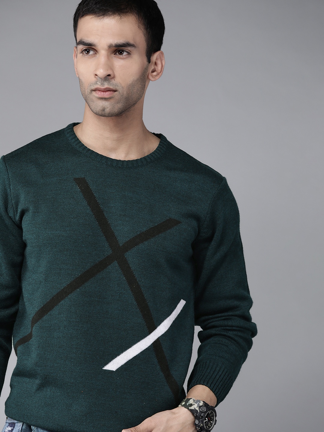 

Roadster Men Teal Green & Black Geometric Self Design Pullover