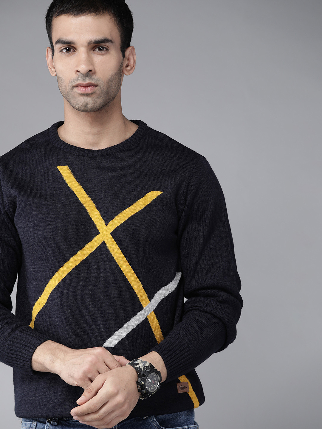 

Roadster Men Navy Blue & Mustard Yellow Geometric Self Design Pullover